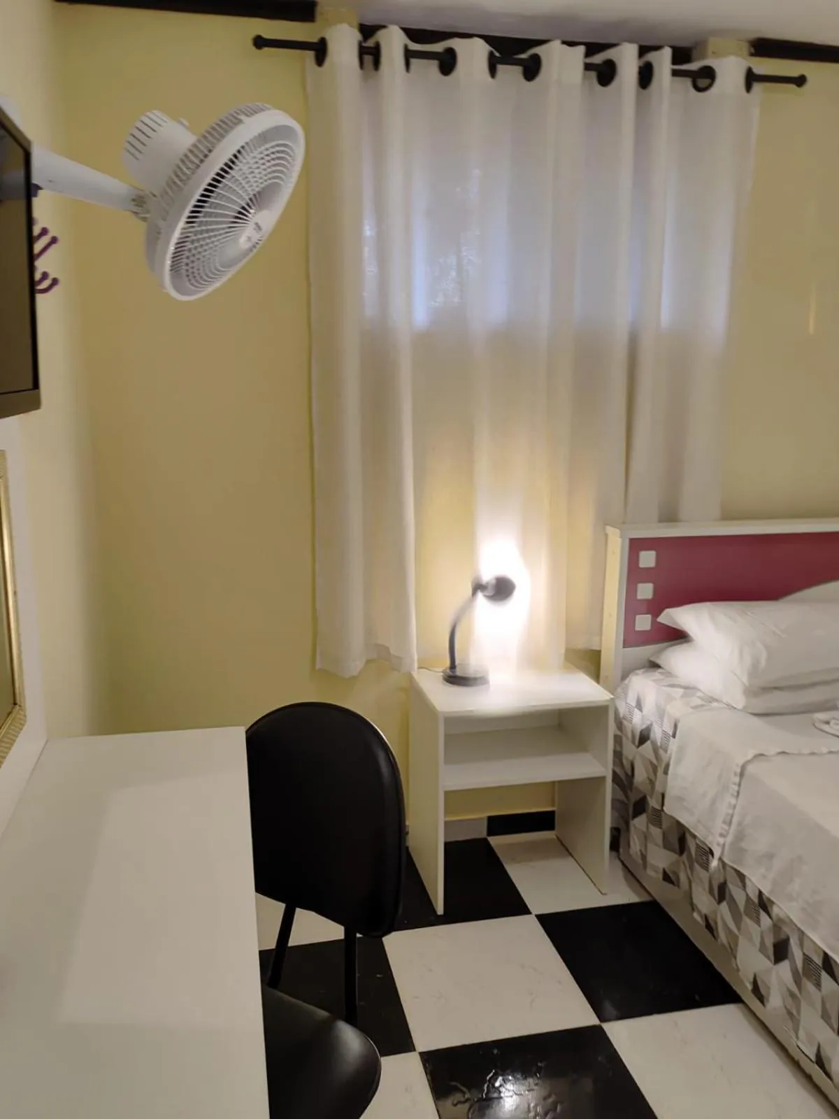 Photo of the whole room, Bed in Kzazendf Cama&Cafe Hospedagem Familiar