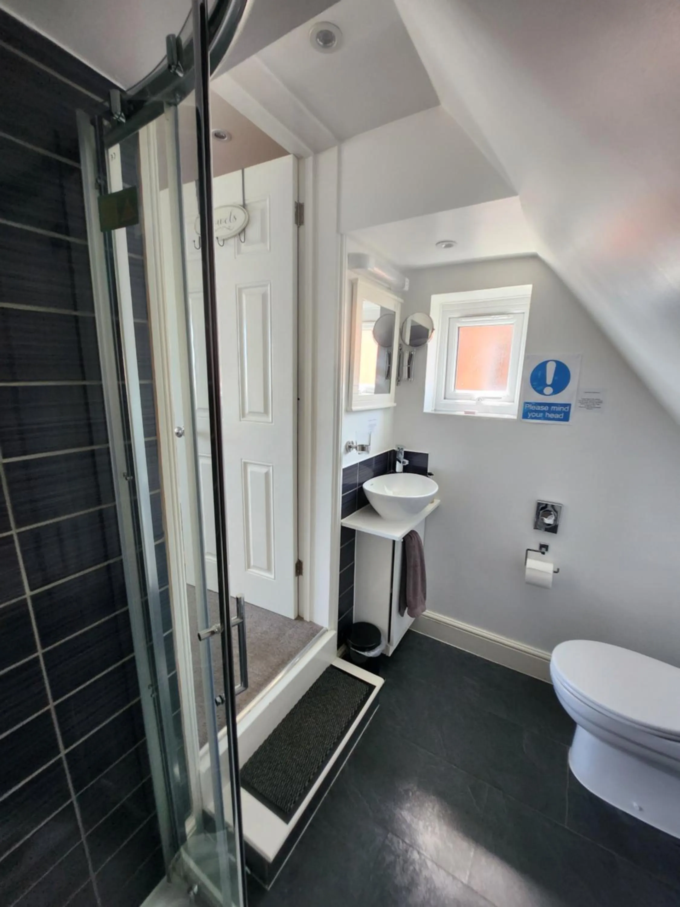 Bathroom in South Beach B & B