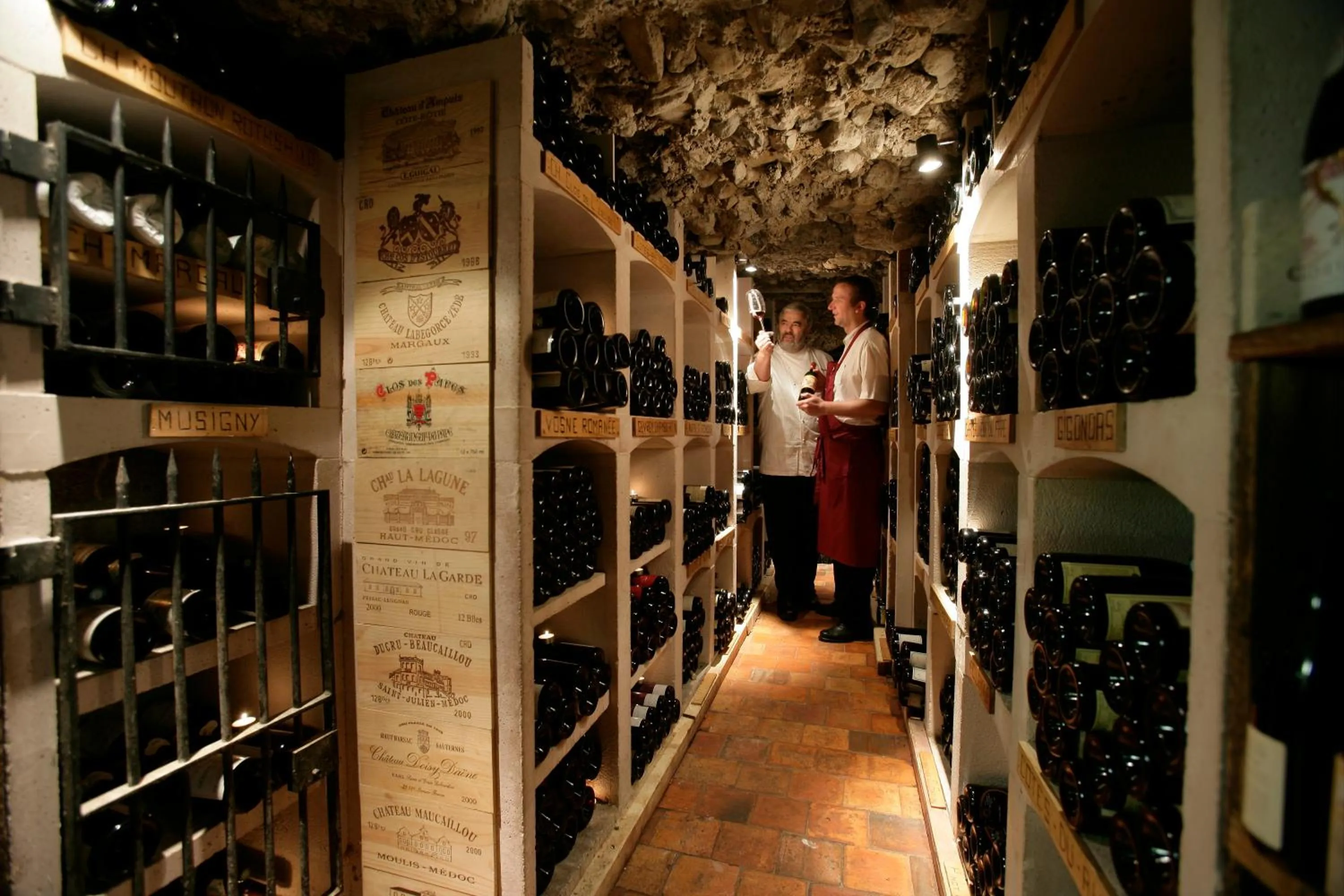 Restaurant/places to eat in Les Cornettes