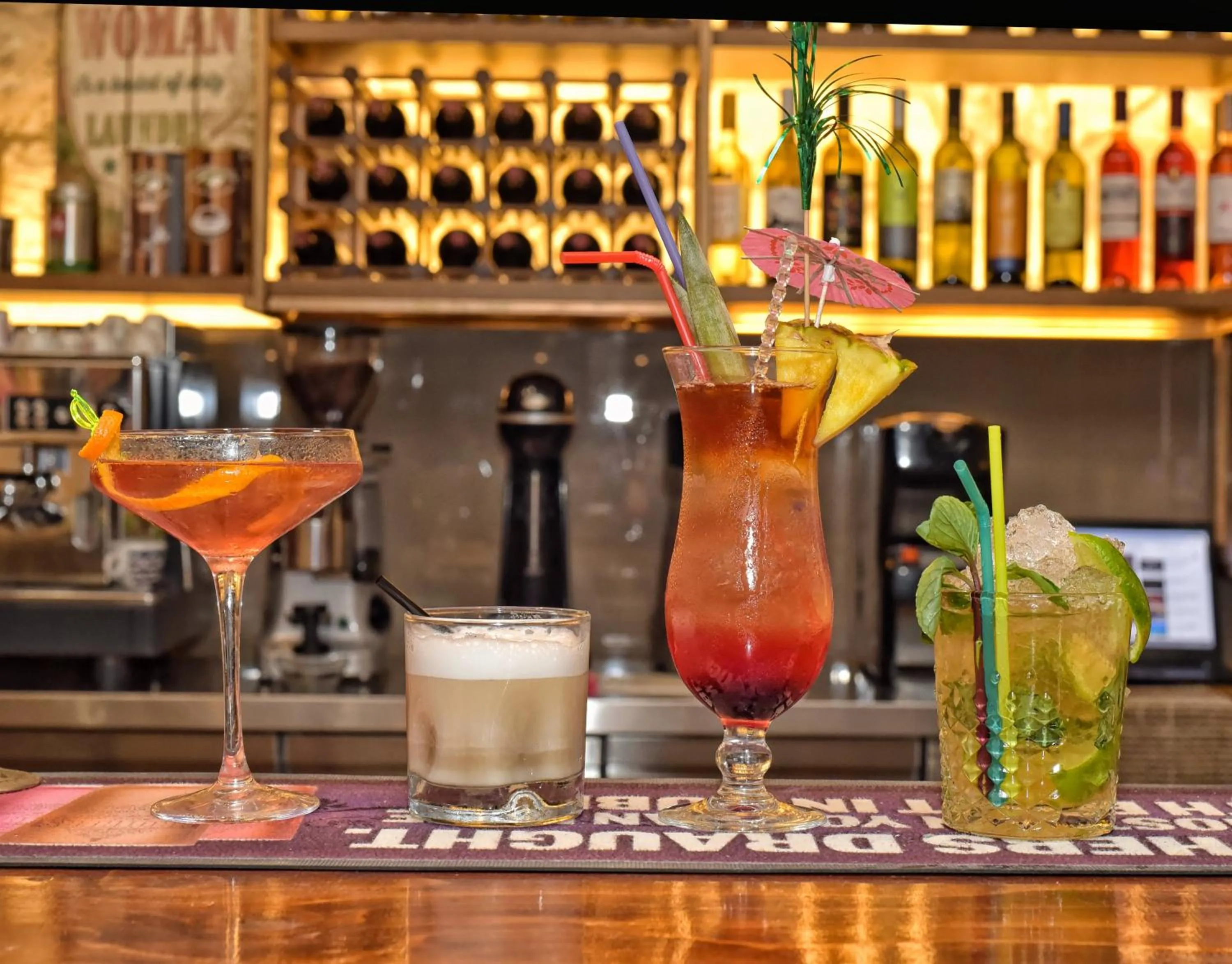 Restaurant/places to eat in Georgia's Garden by Omilos Hotels