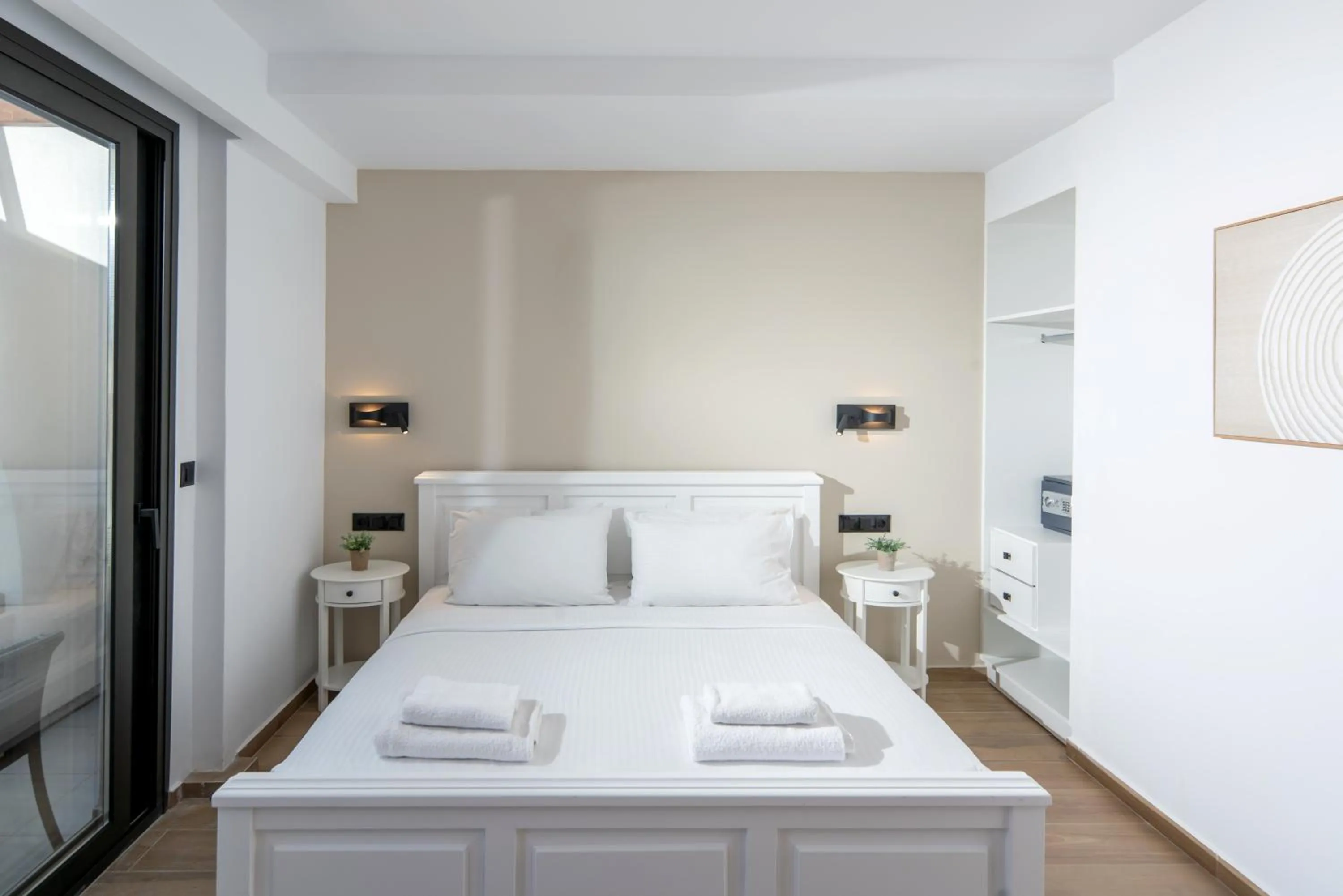 Bed in Georgia's Garden by Omilos Hotels