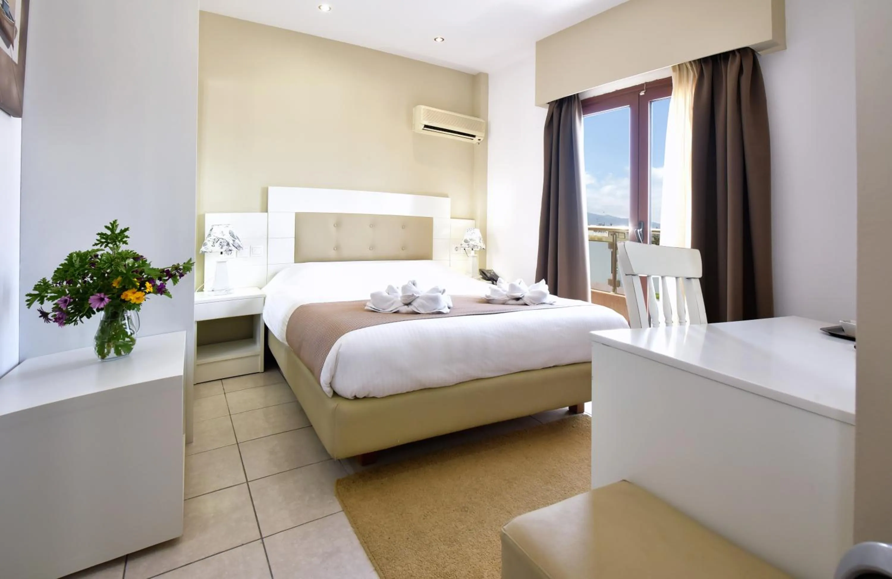 Bed in Georgia's Garden by Omilos Hotels