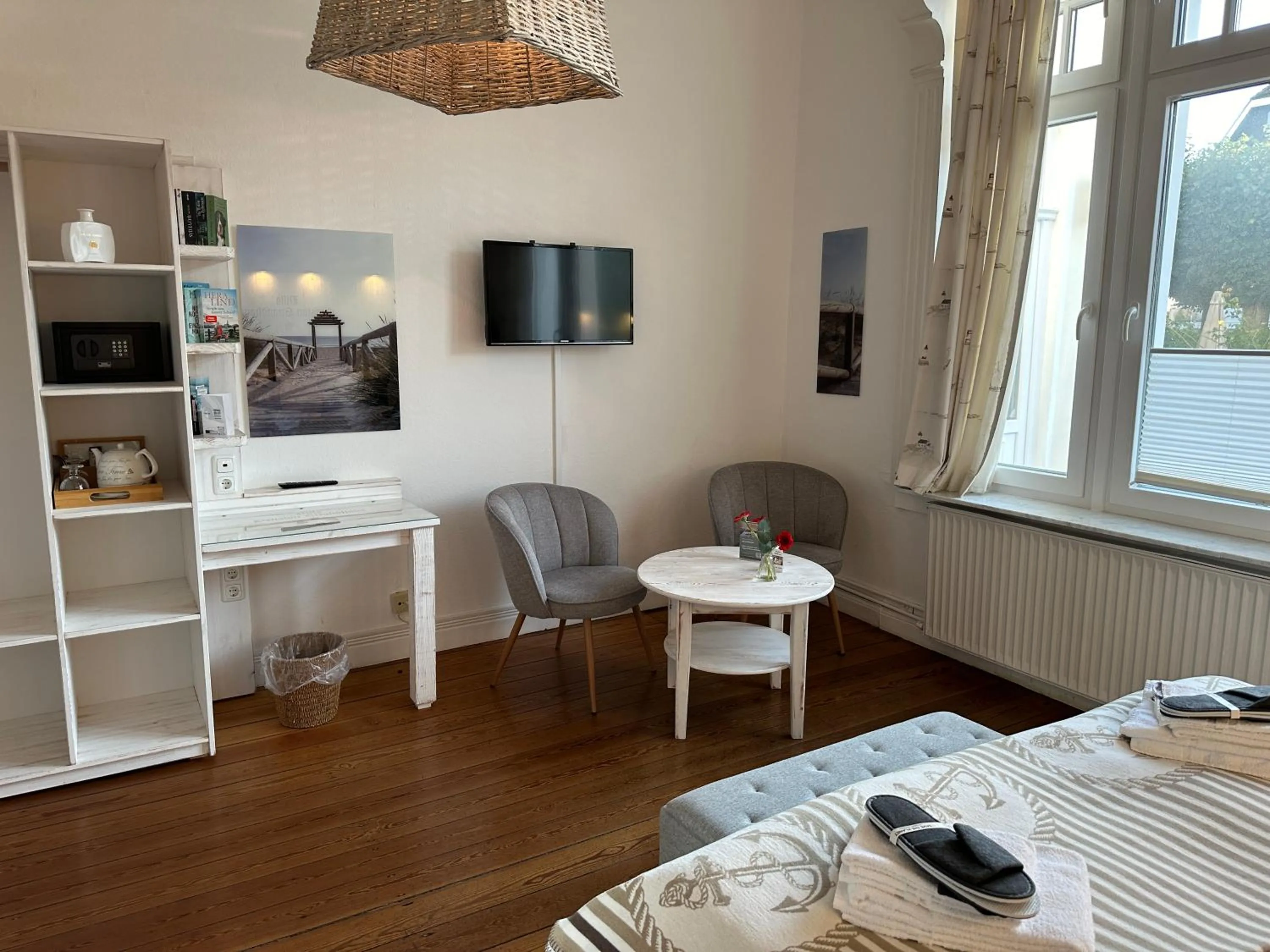 Photo of the whole room in Villa Pension Strandhaus - adults only