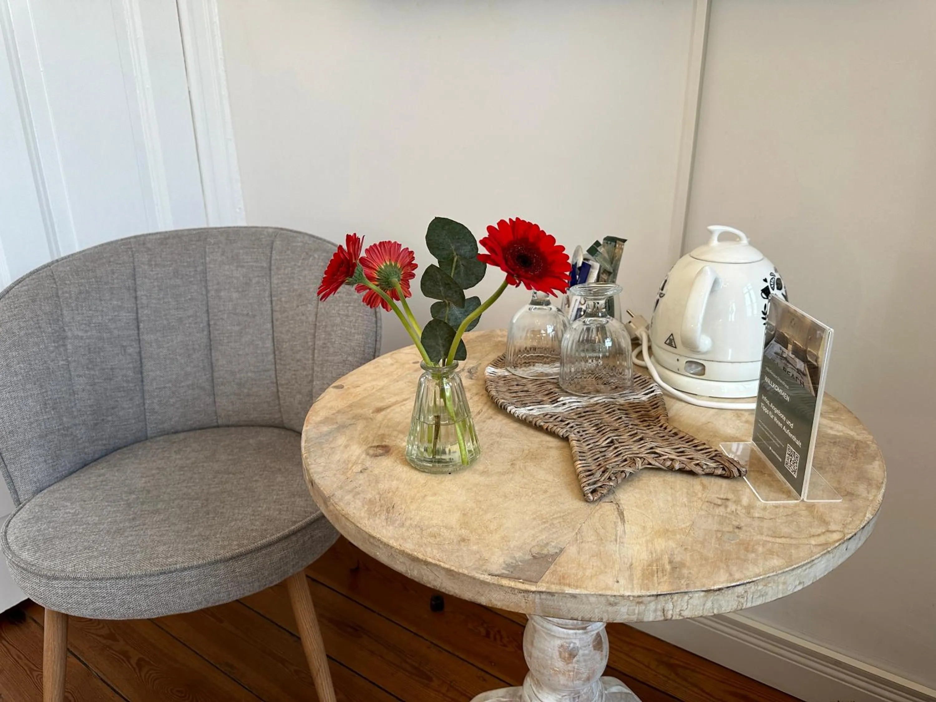 Photo of the whole room in Villa Pension Strandhaus - adults only