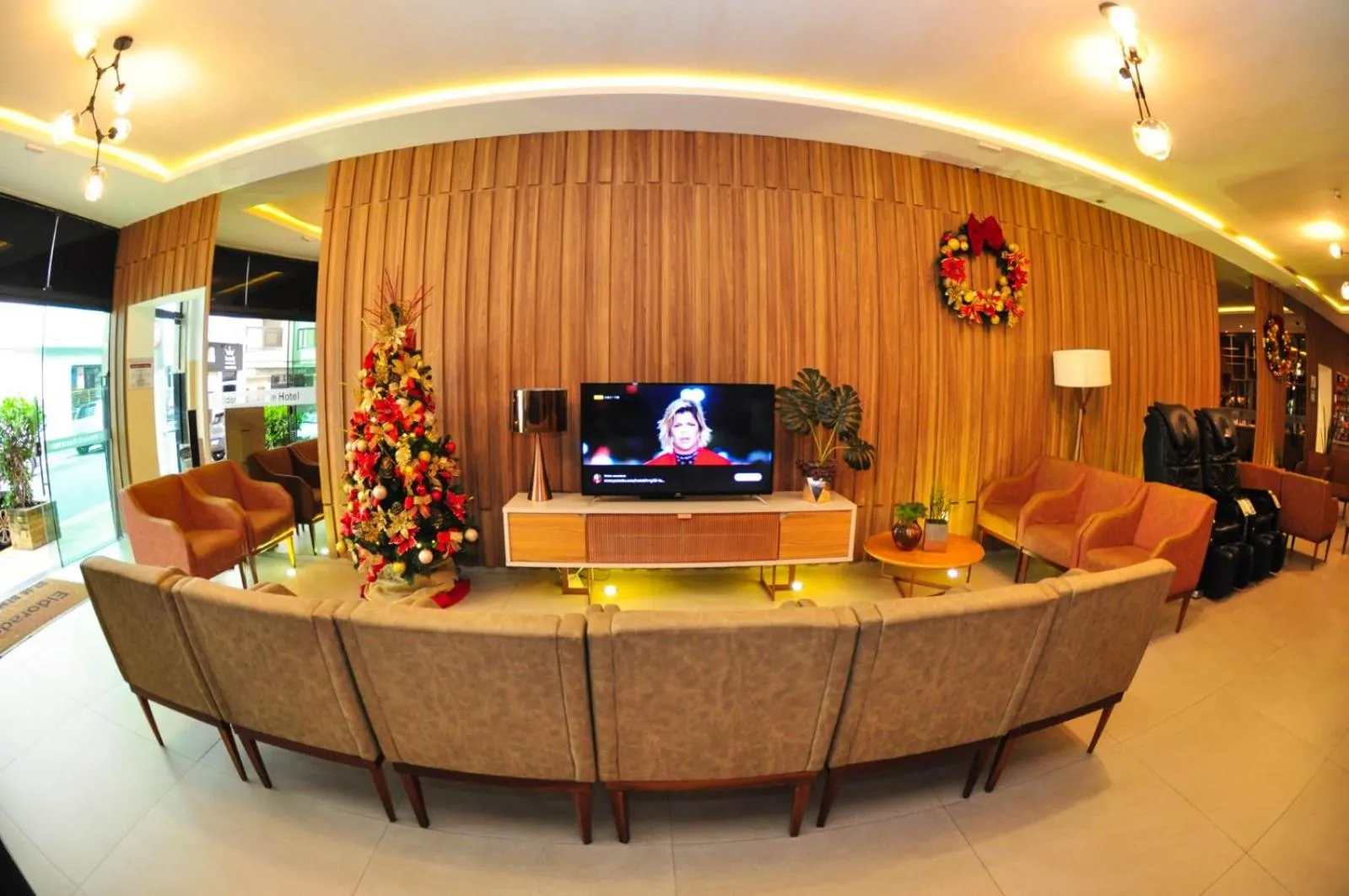TV and multimedia in Eldorado Palace Hotel