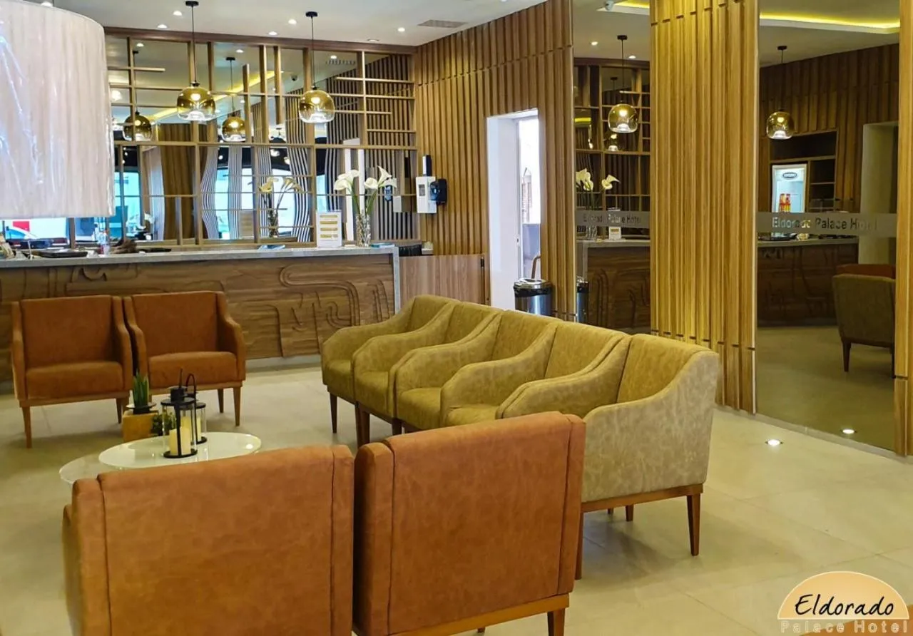 Living room in Eldorado Palace Hotel