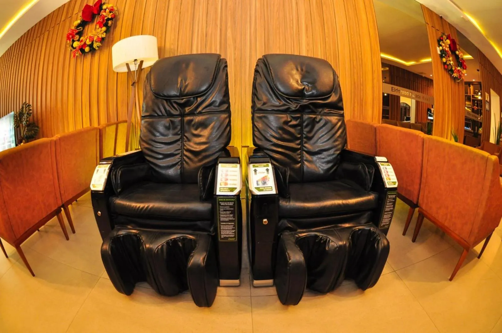 Living room in Eldorado Palace Hotel