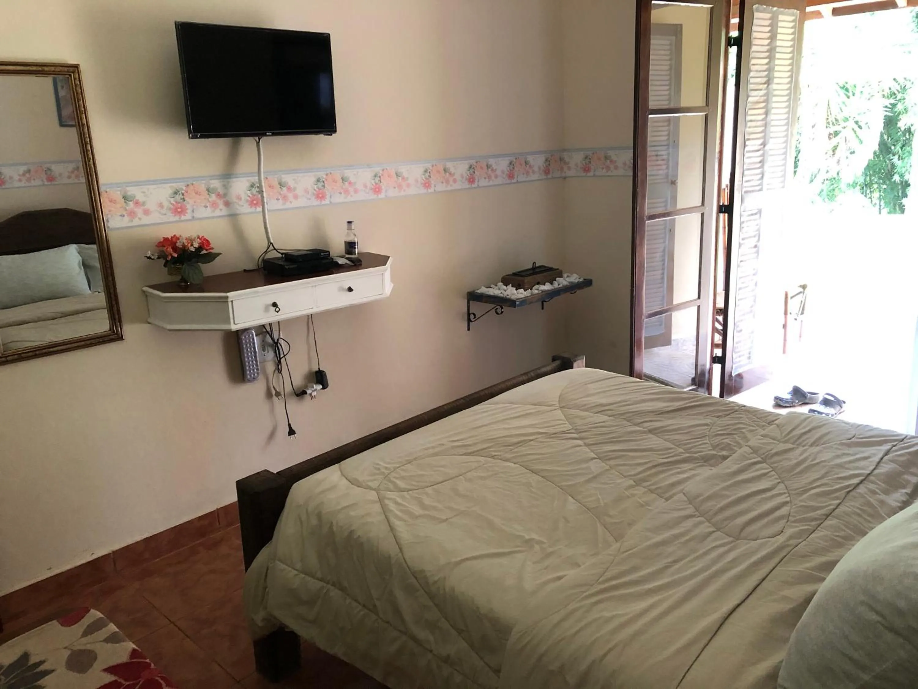 Bedroom, Bed in Pousada Vale dos Sonhos