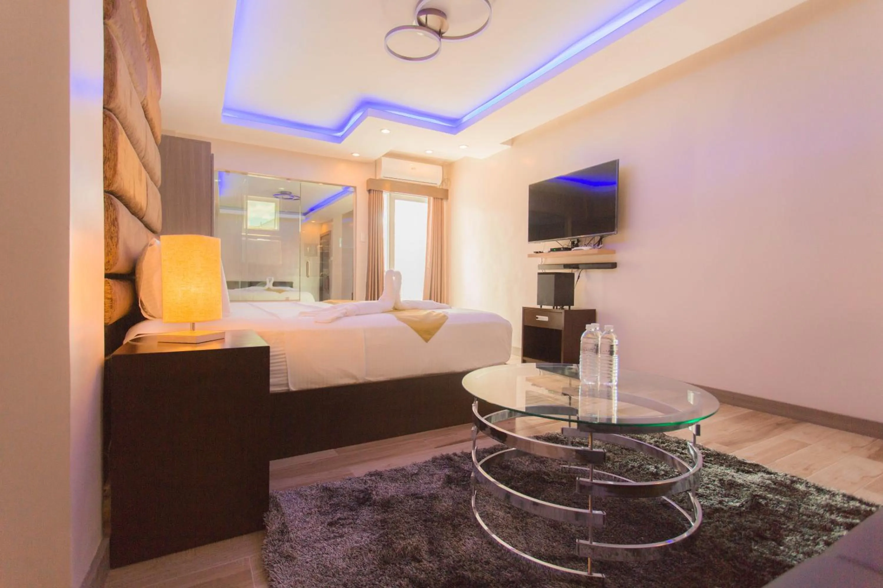 TV and multimedia, Bed in CF Grand Central