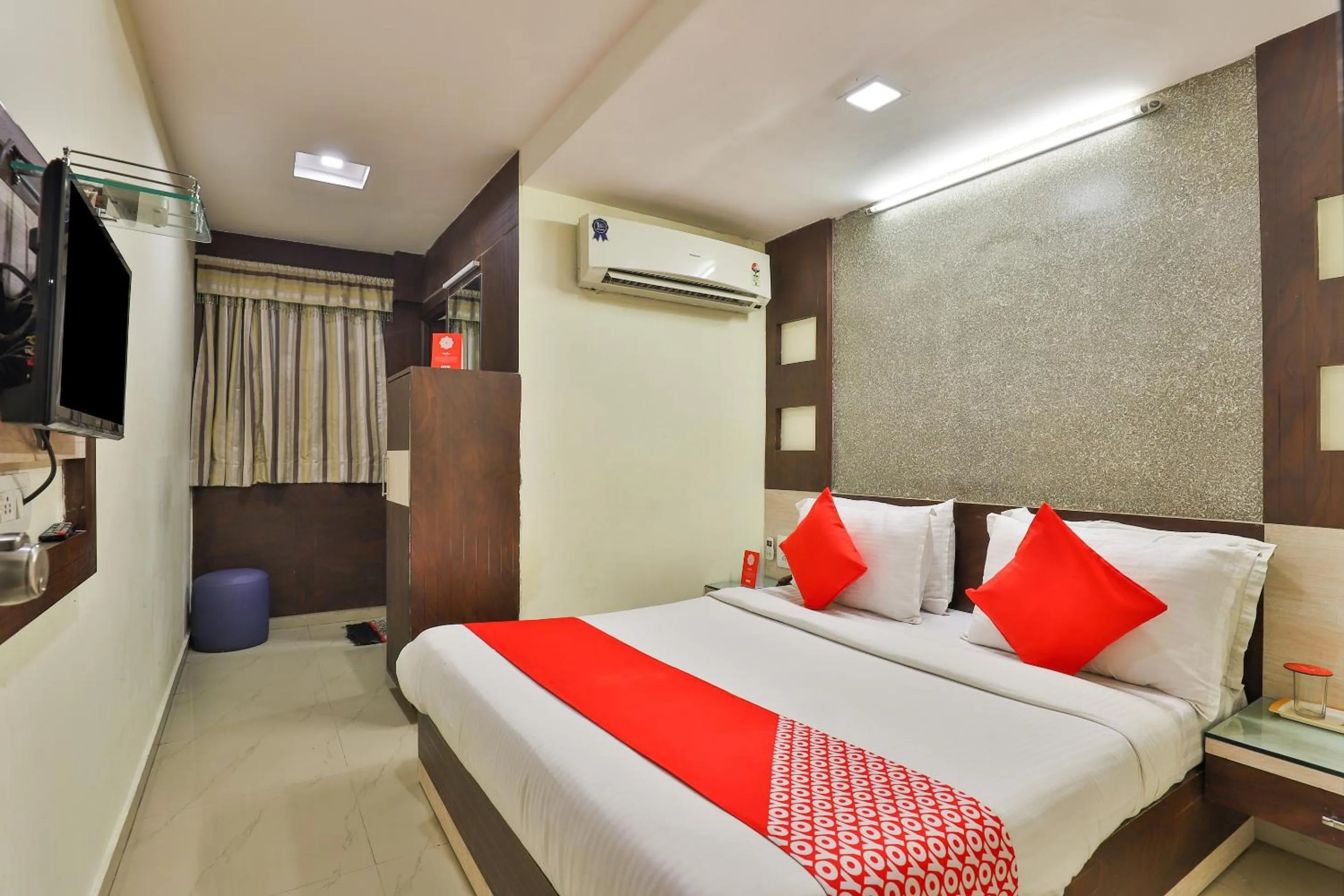 Bedroom in Hotel O Sri Balaji Residency