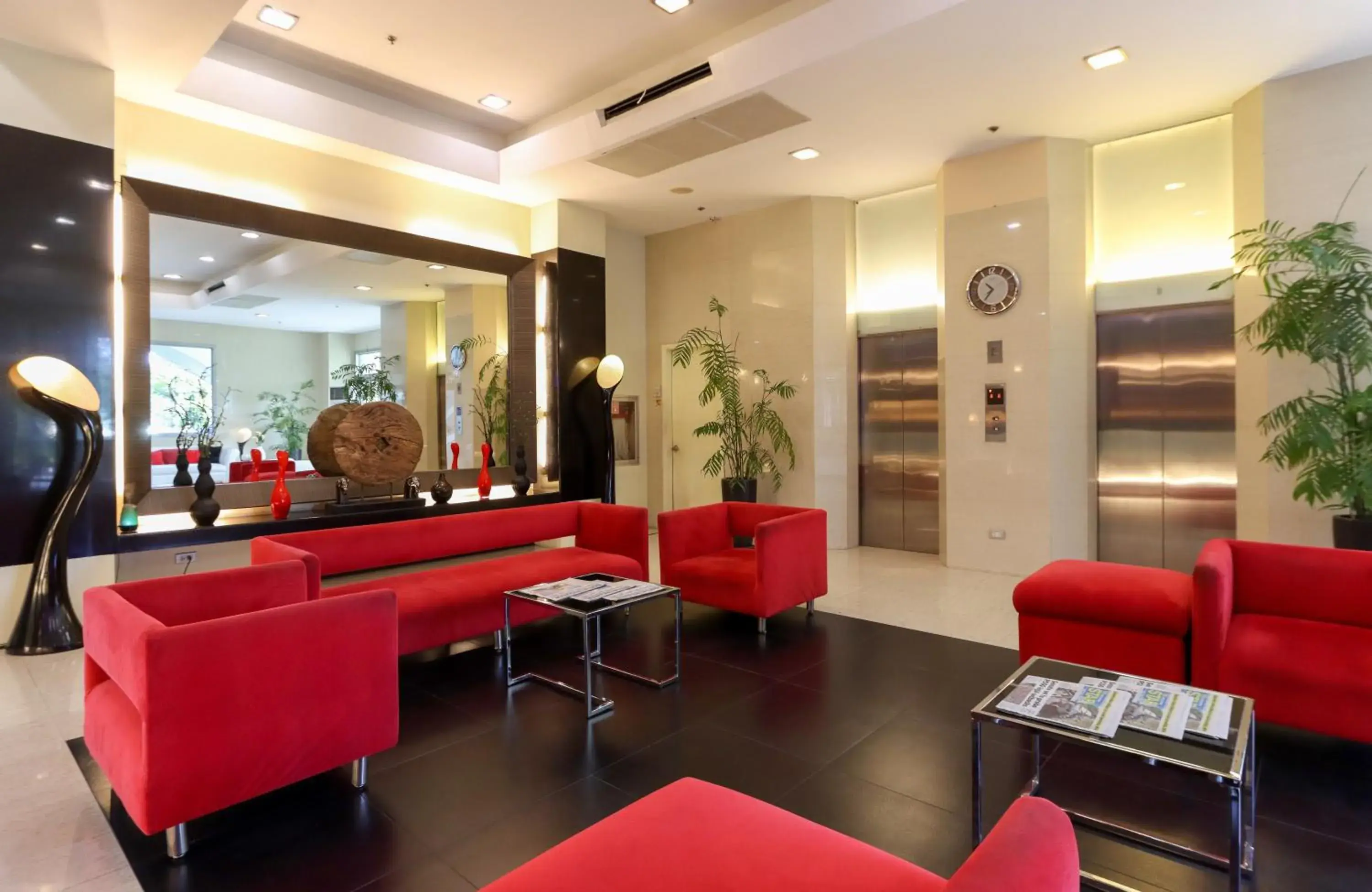 Lobby or reception in Paseo Premiere Hotel Lobby or reception in Paseo Premiere Hotel