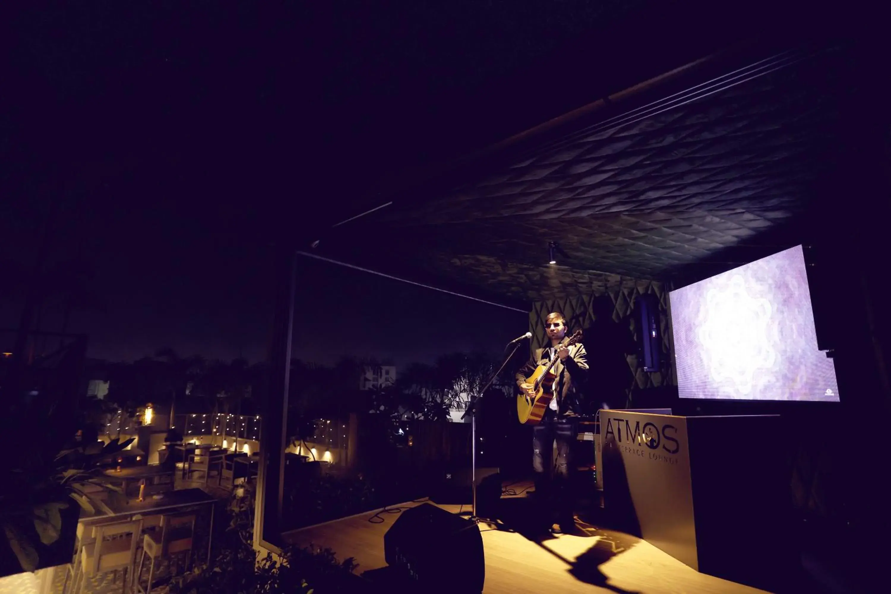 Restaurant/places to eat in Hotel Dodas Palace Restaurant/places to eat in Hotel Dodas Palace