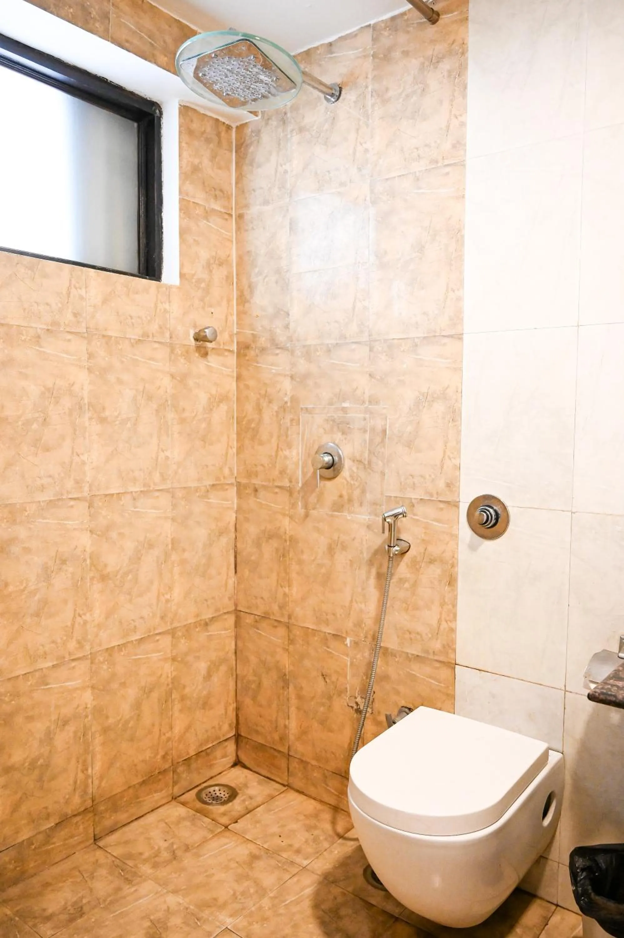 Shower in Hotel Dodas Palace