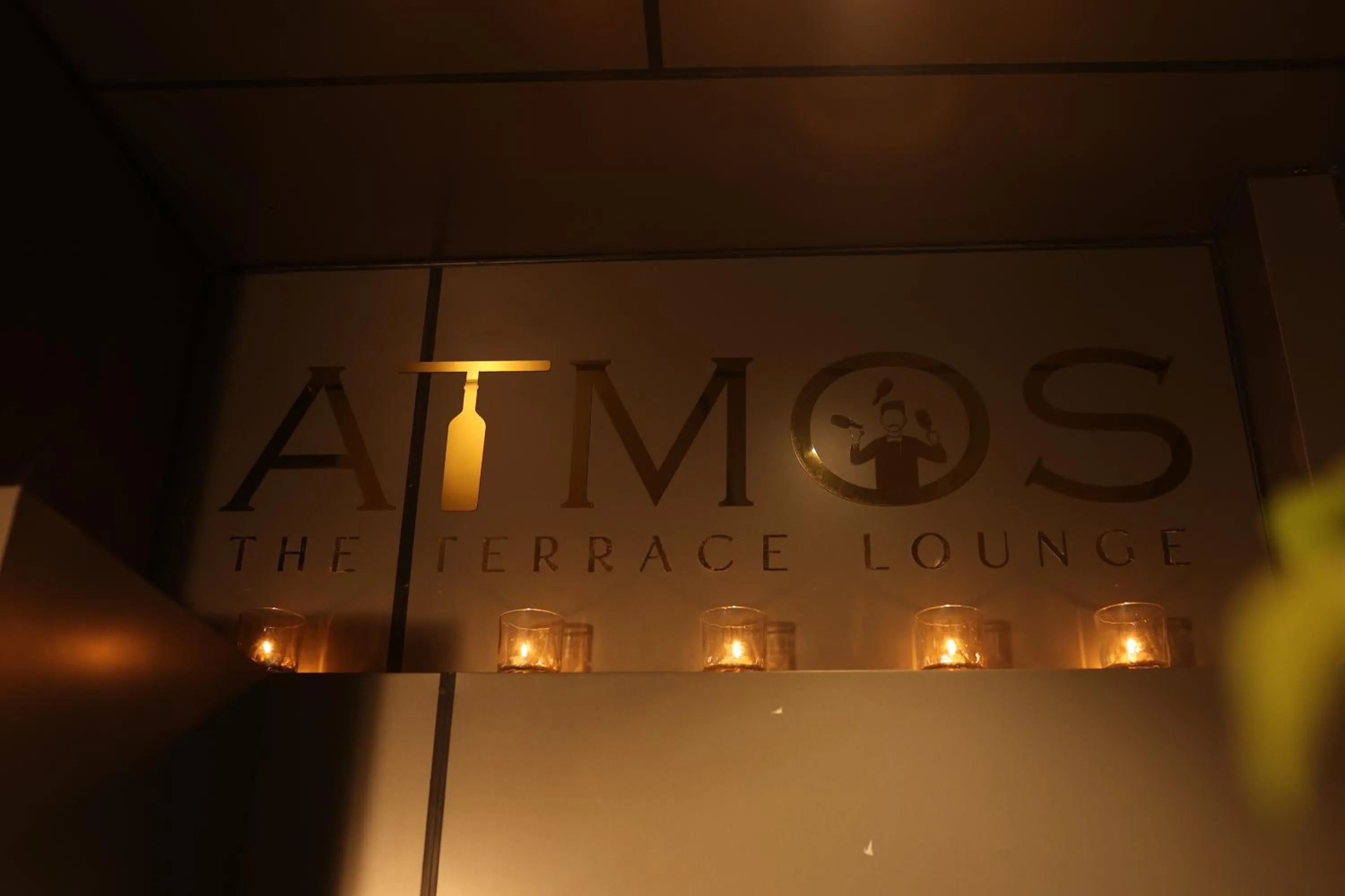 Restaurant/places to eat in Hotel Dodas Palace