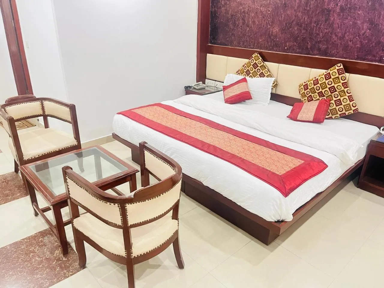 Bed in HOTEL RAMA INN, New Delhi Station