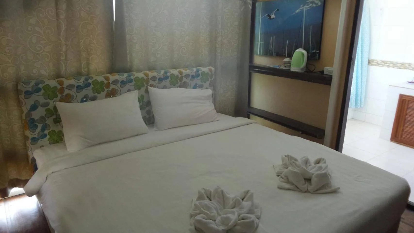 Bed in Rao Ga Khao Resort