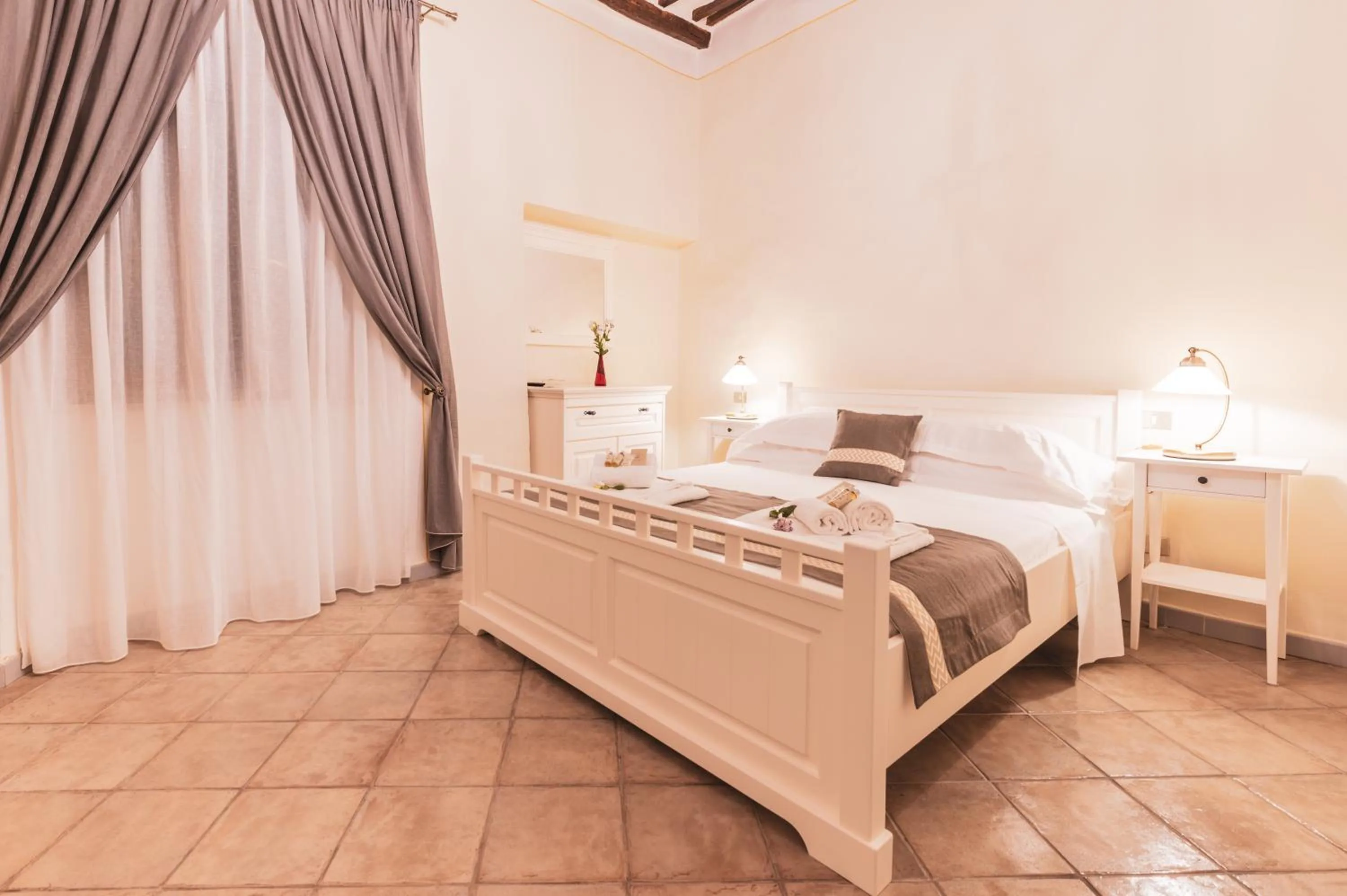Photo of the whole room, Bed in Albergo Giardino