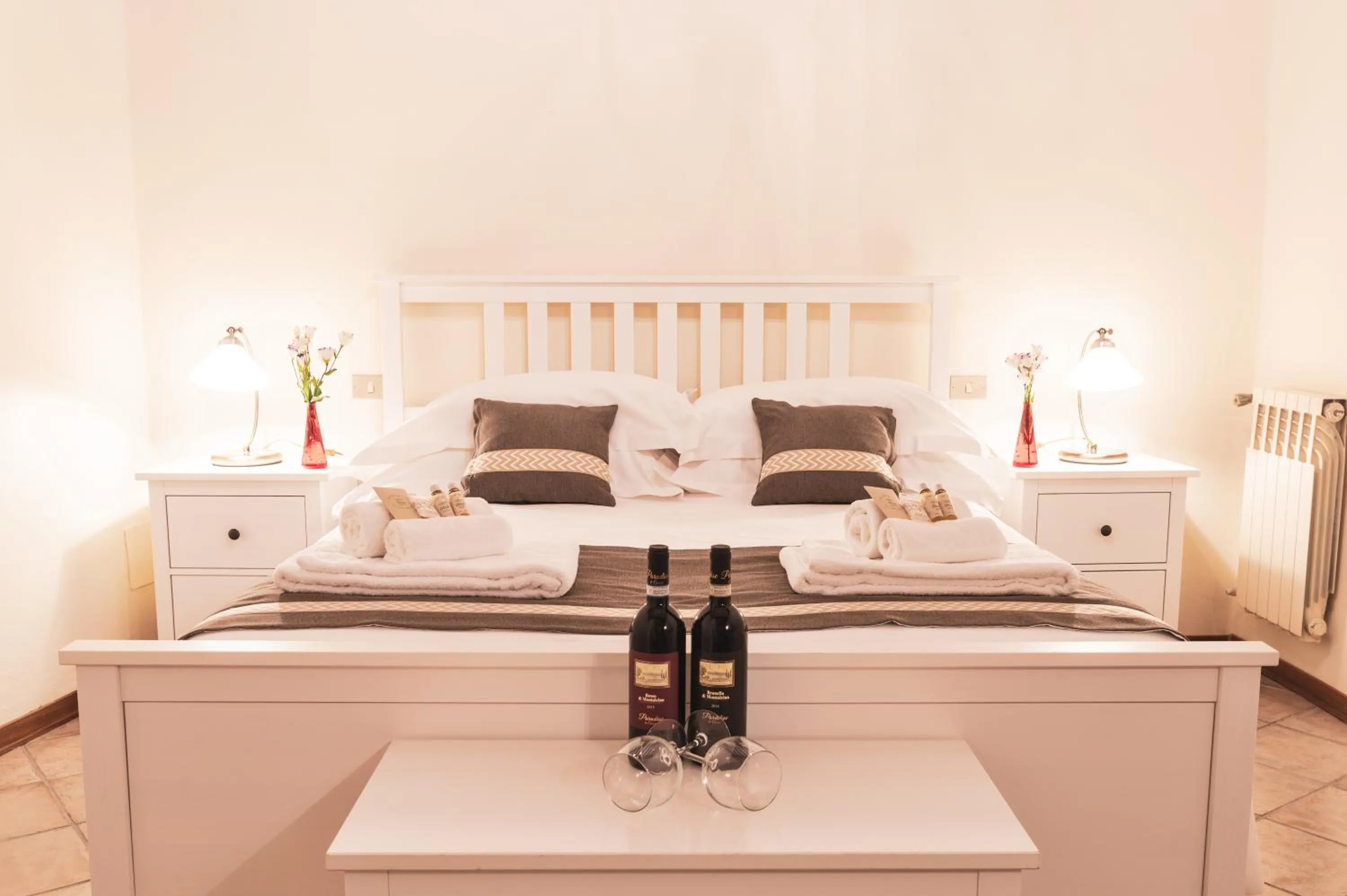 Bedroom, Bed in Albergo Giardino