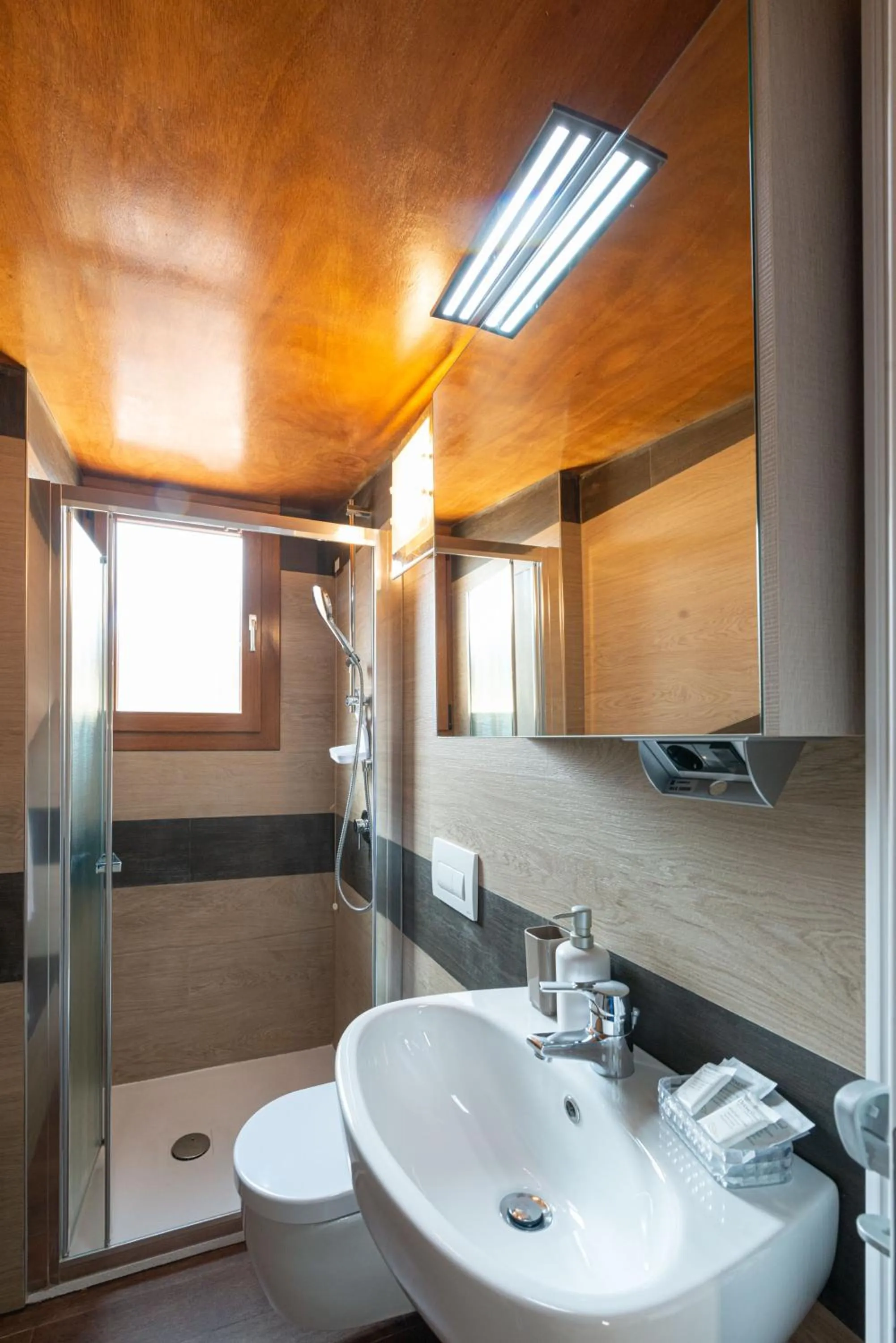 Bathroom in B&B Da Nina Venice