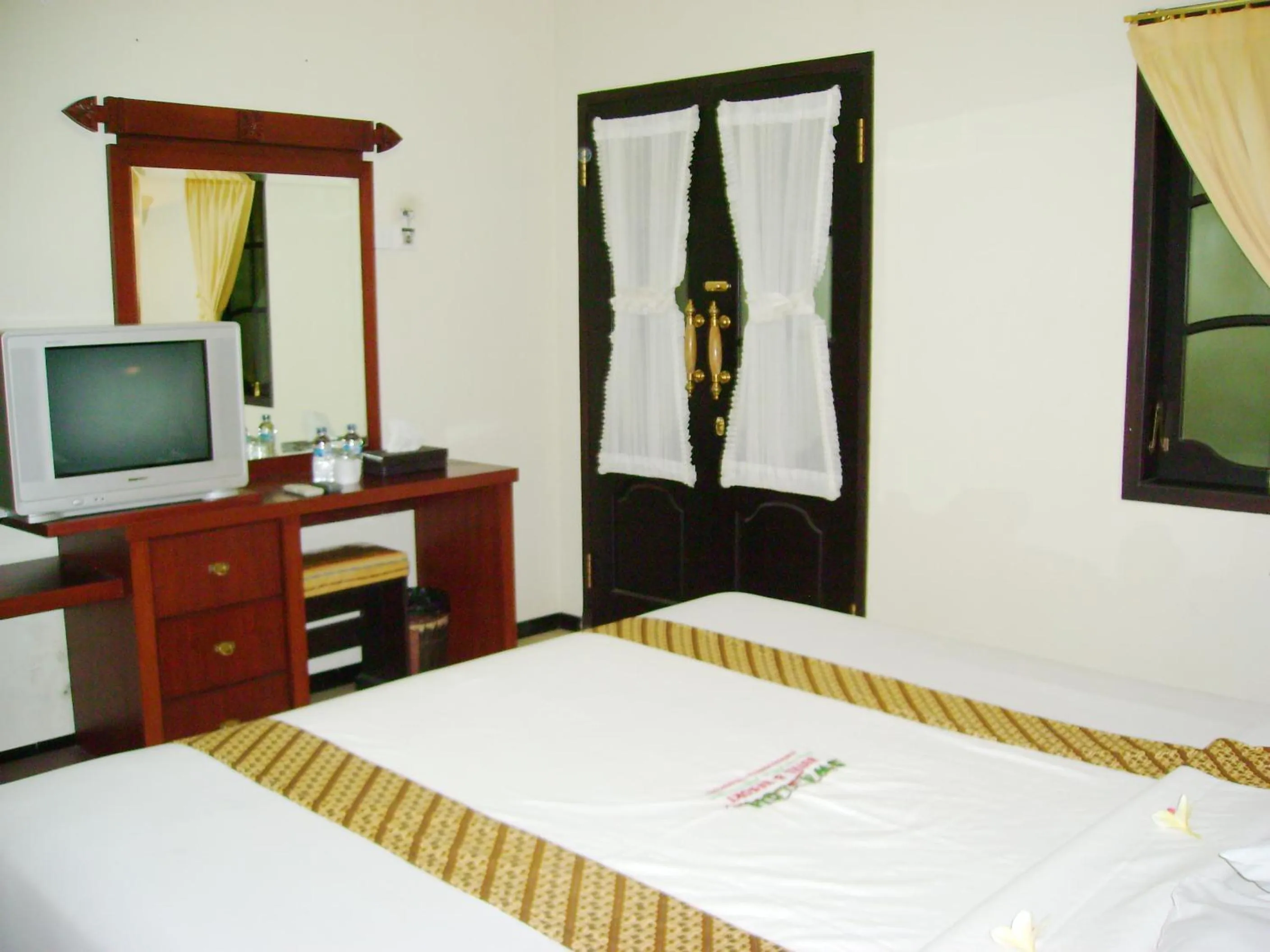 Bed in Swaloh Resort & Spa