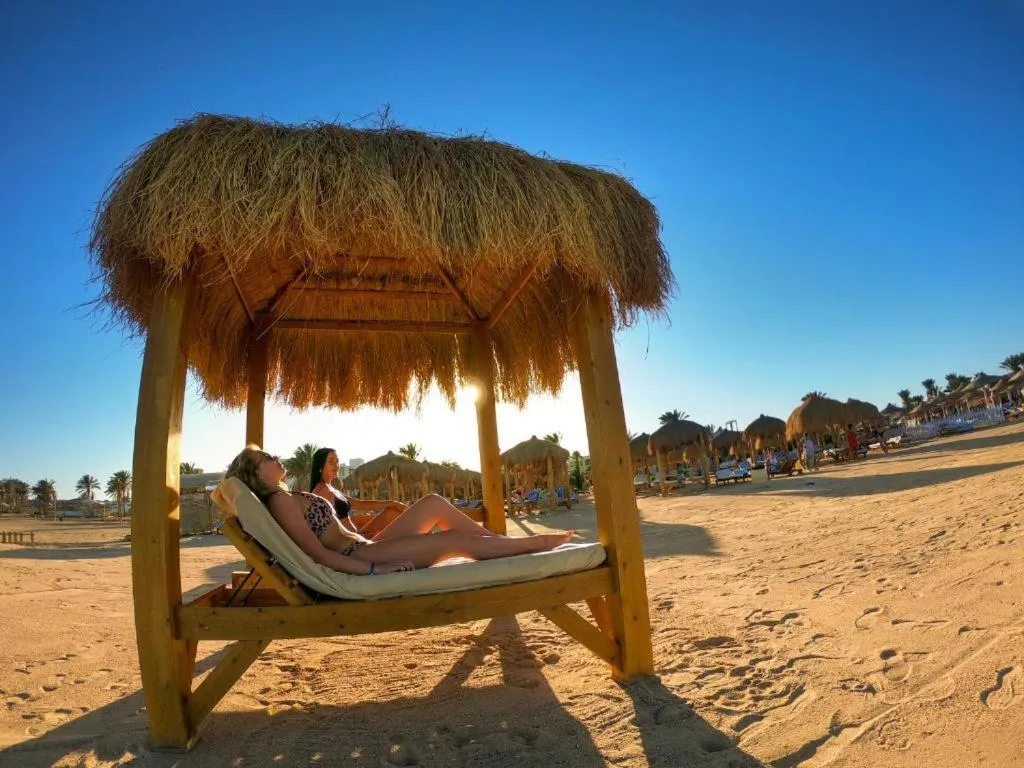 Day in Romance Regency Club