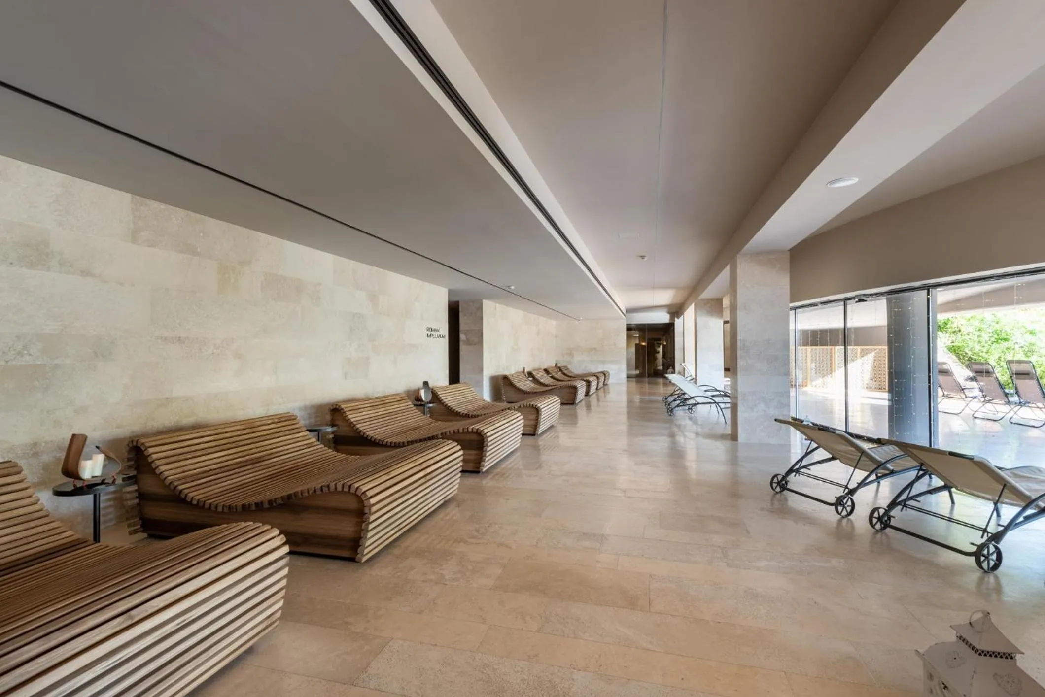 A.Roma Lifestyle Hotel