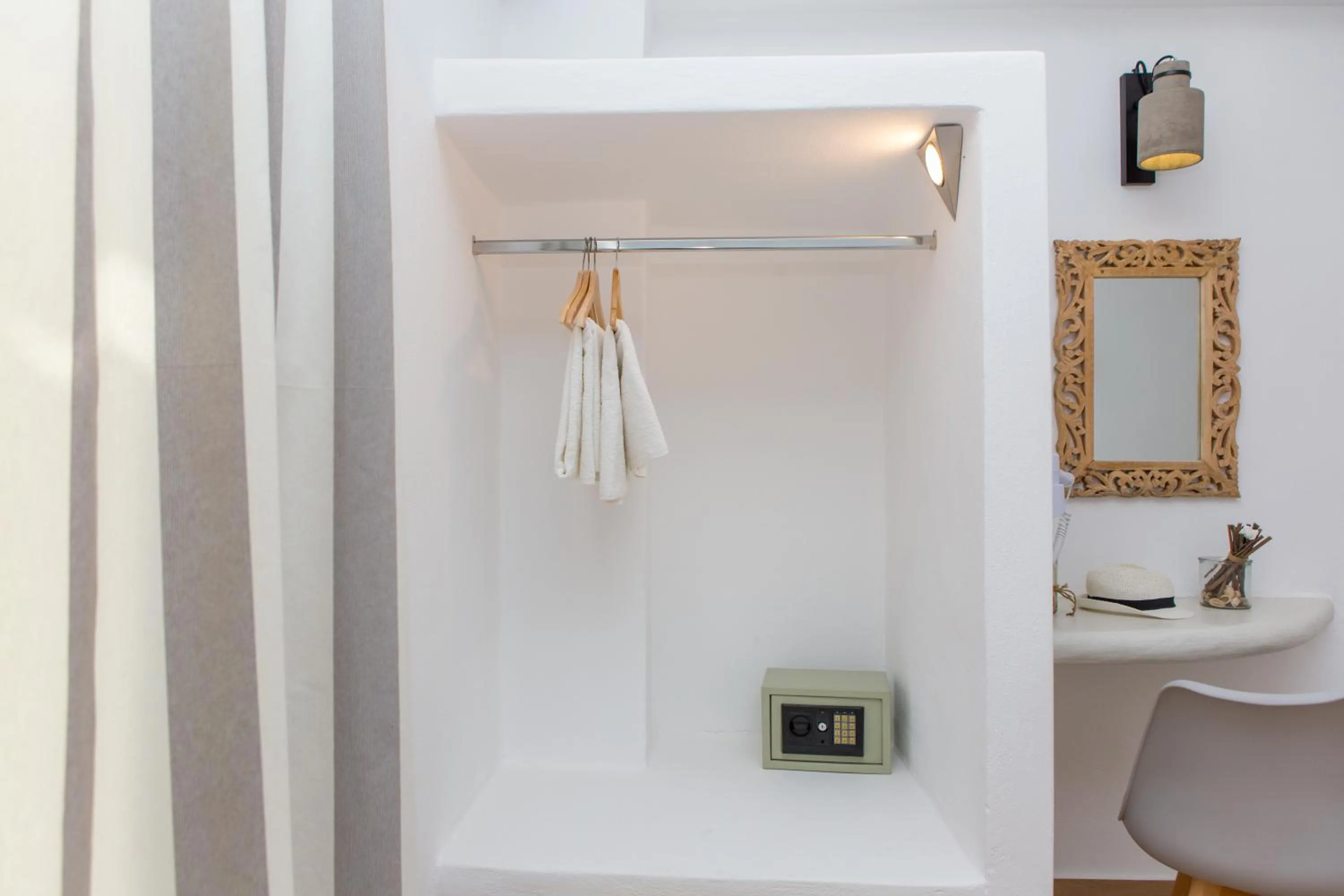 Photo of the whole room in Villa veranda