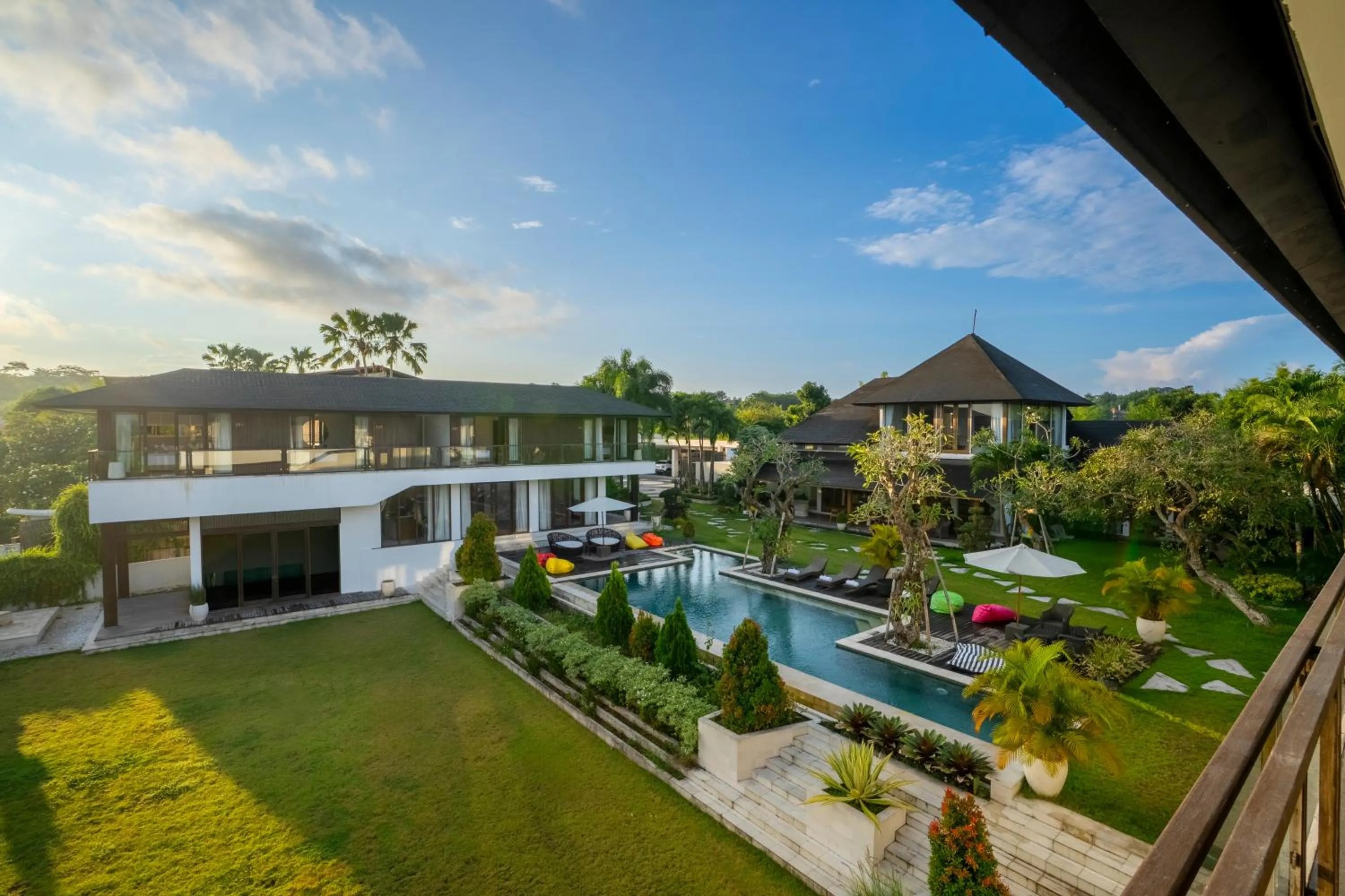 Mahameru Uluwatu