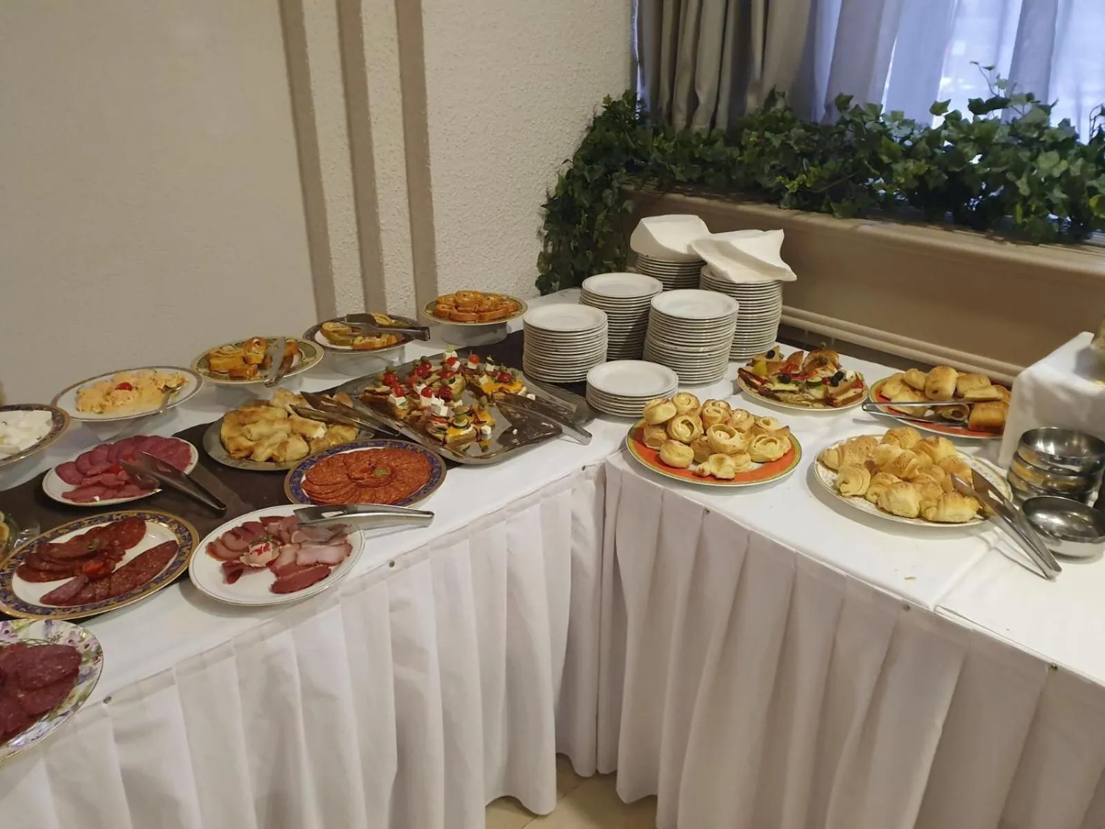 Food and drinks in Zepter Hotel Drina Bajina Basta, member of Zepter Hotels