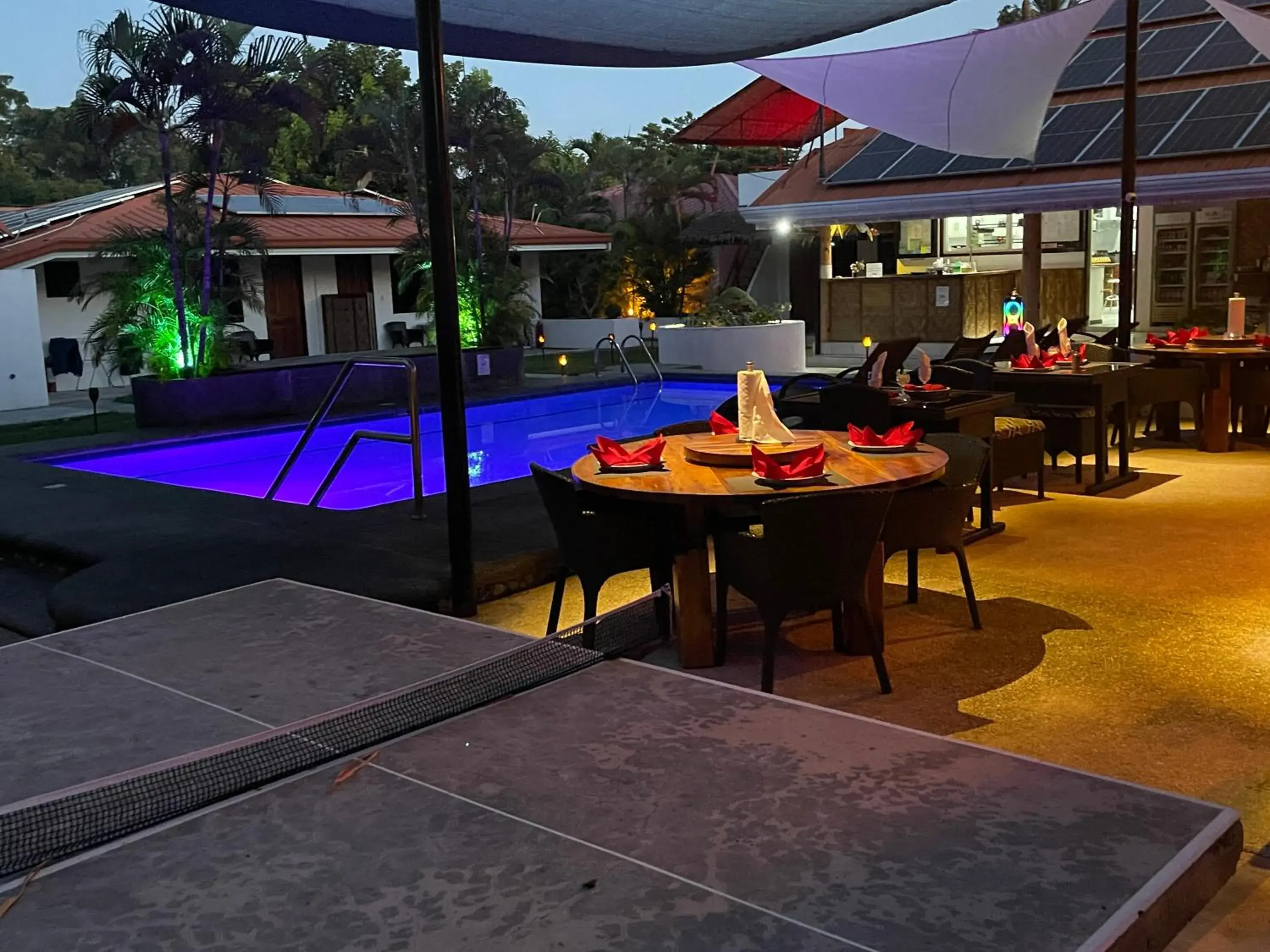 Restaurant/places to eat in Parrot Resort Moalboal Restaurant/places to eat in Parrot Resort Moalboal