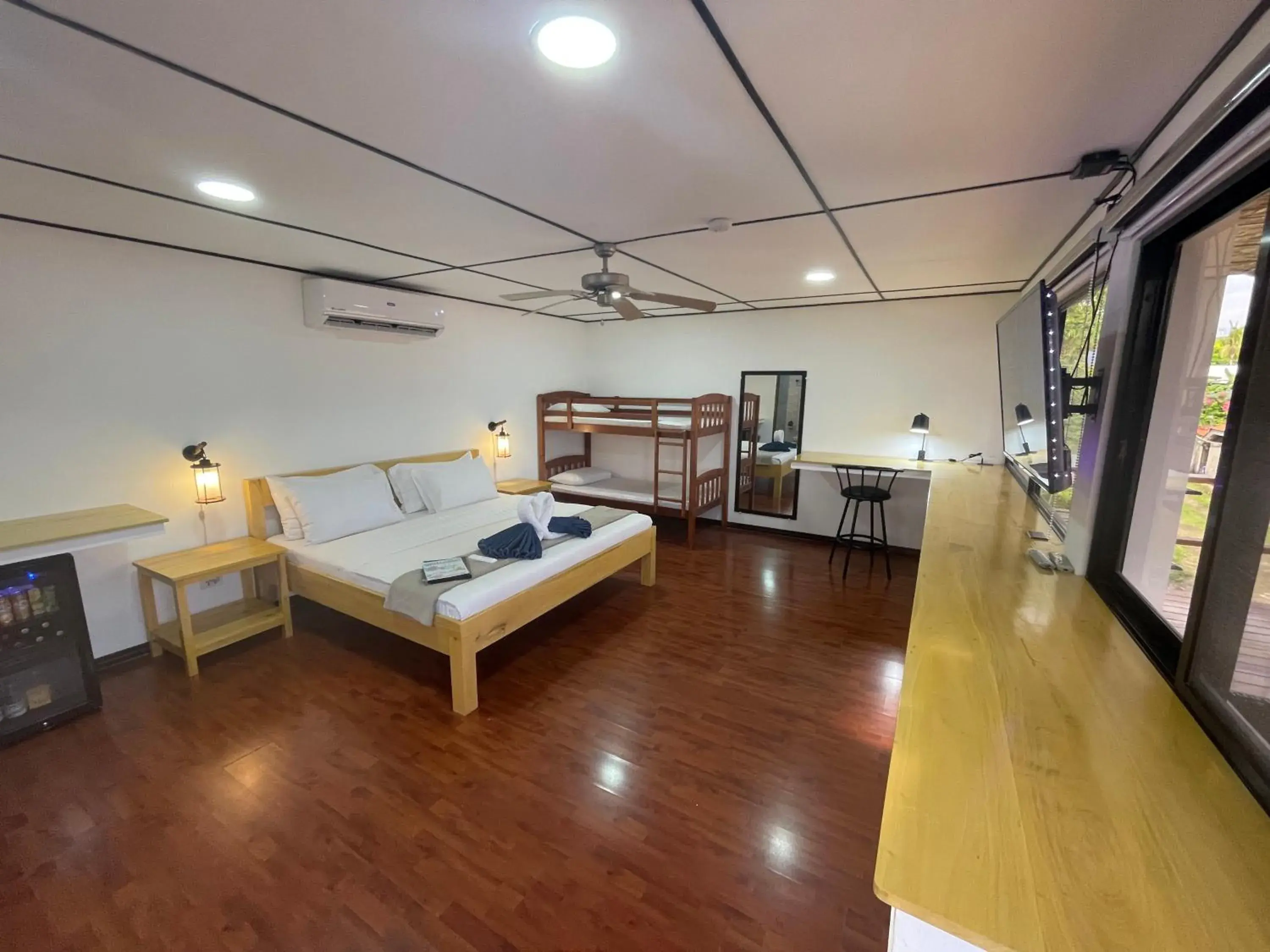 Bed in Parrot Resort Moalboal Bed in Parrot Resort Moalboal