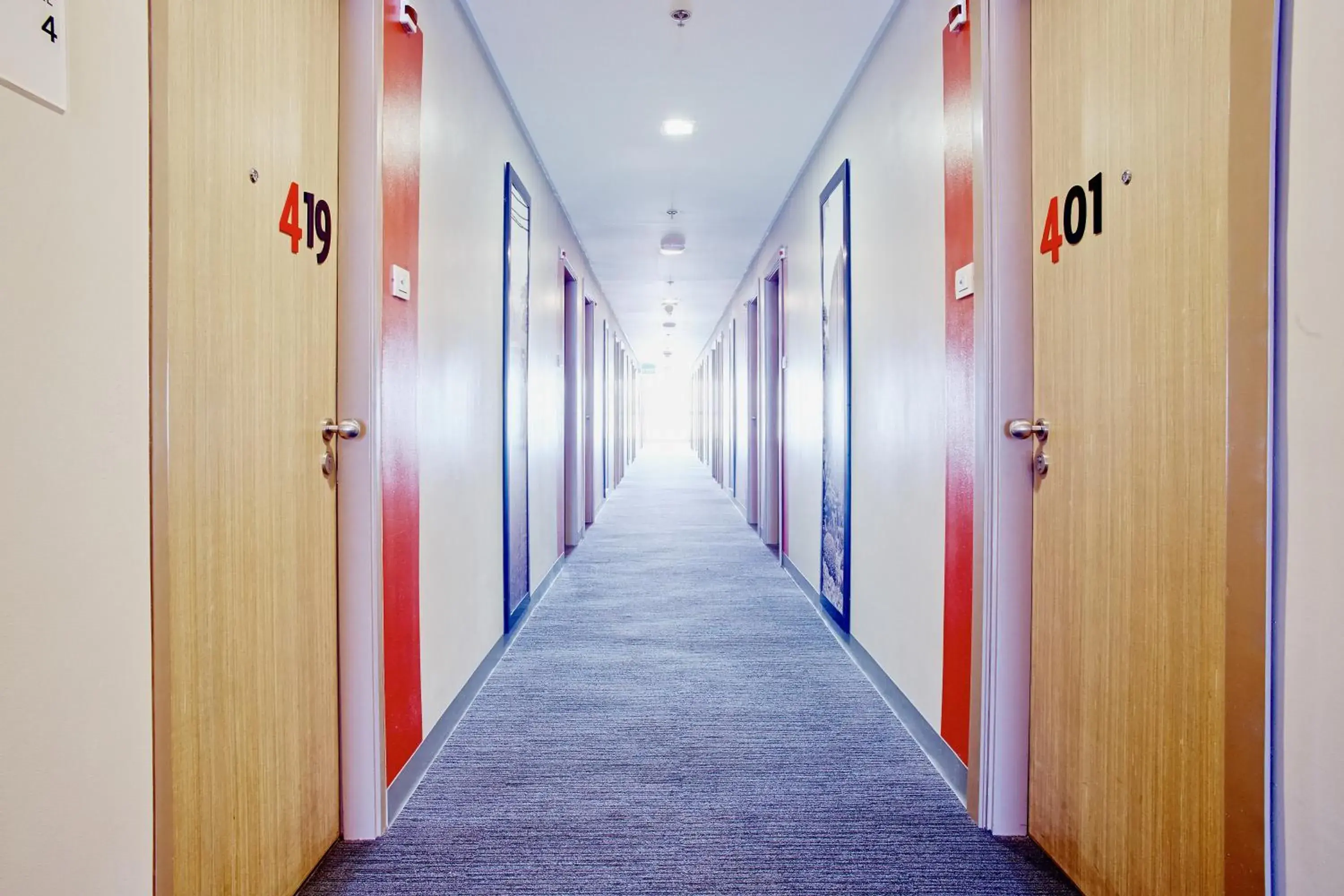 Property building in Red Planet Makati Amorsolo Property building in Red Planet Makati Amorsolo