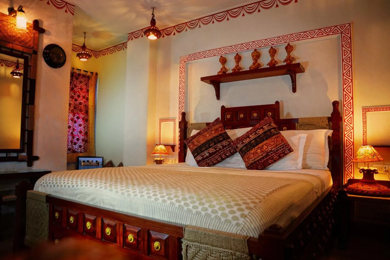 Bedroom, Bed in Pearl Palace Heritage Boutique Hotel