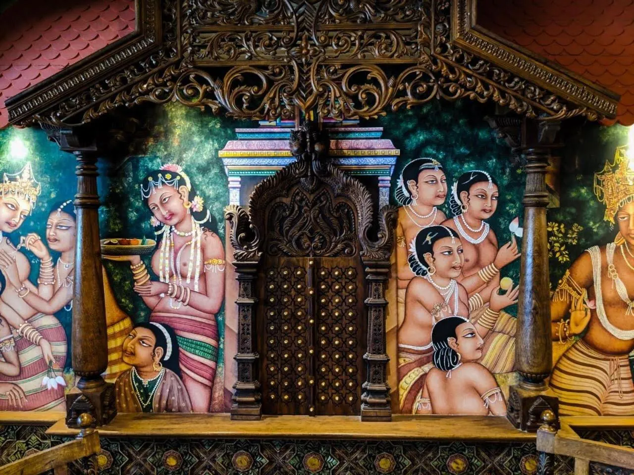 Decorative detail in Pearl Palace Heritage Boutique Hotel