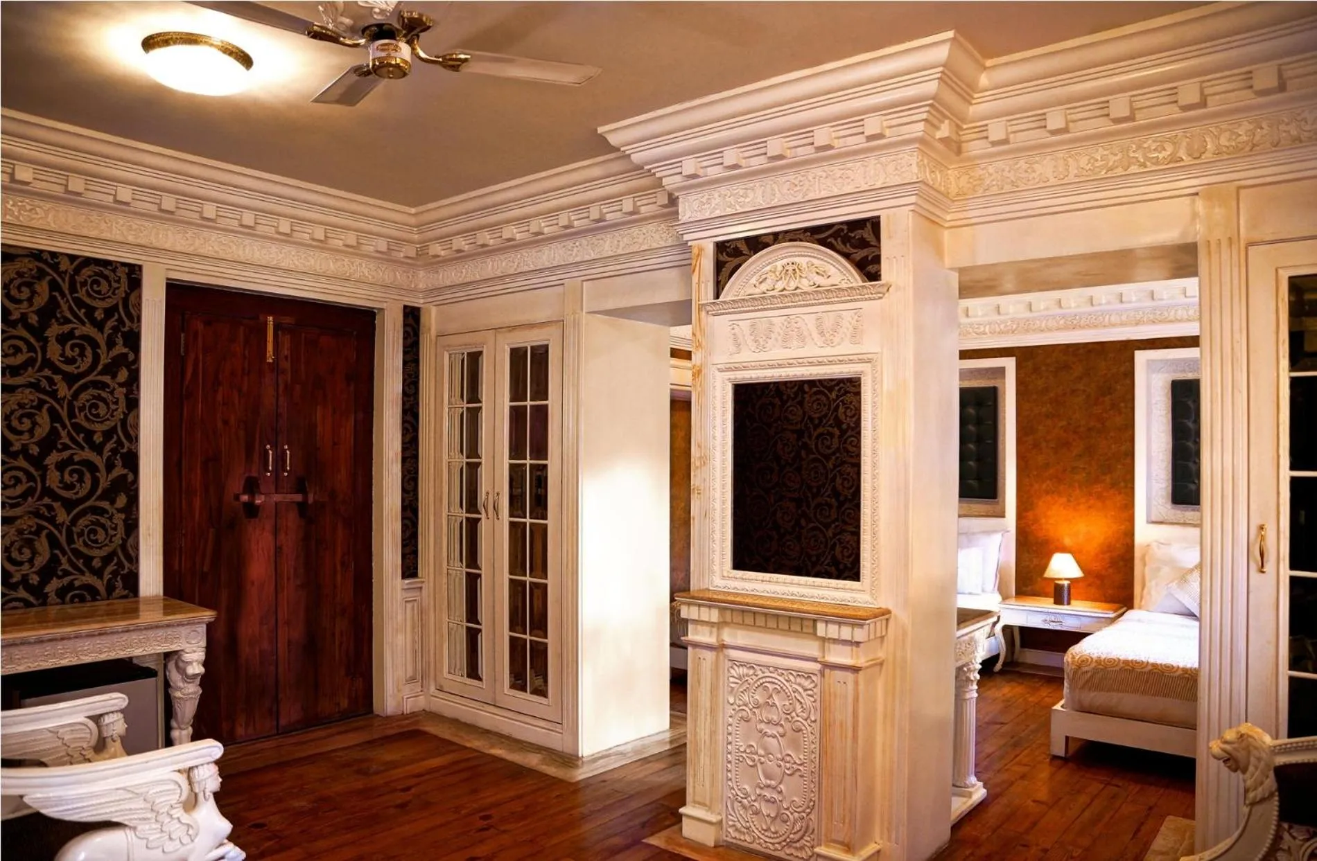 Decorative detail, Bed in Pearl Palace Heritage Boutique Hotel
