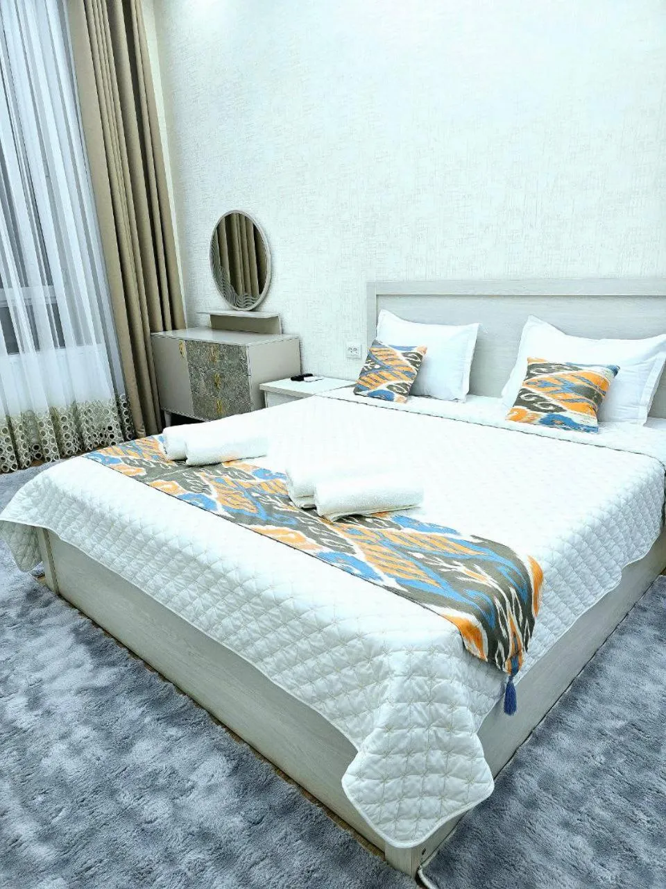 Golden house deluxe