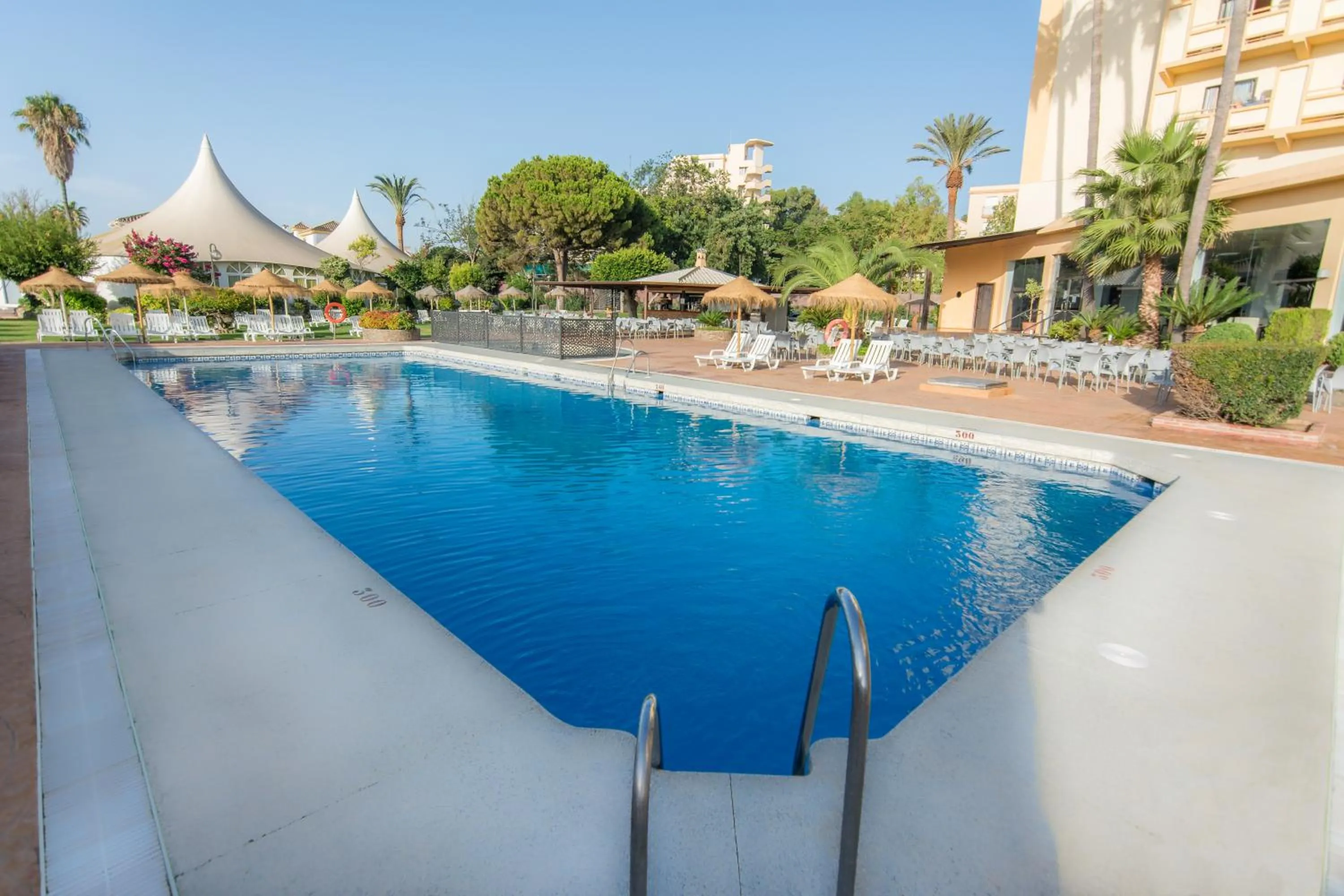Swimming pool in BLUESEA Costa Serena