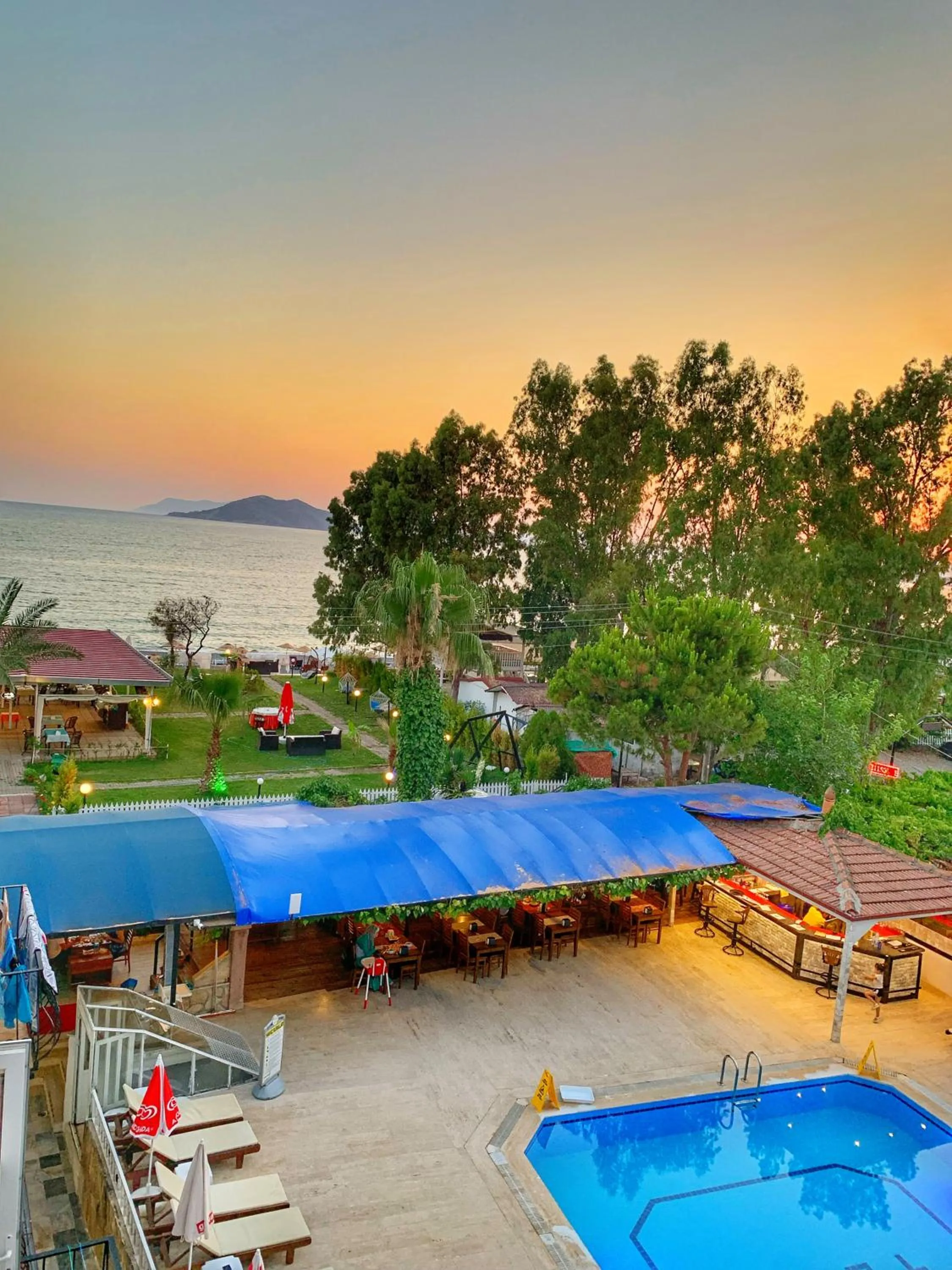 Pool view in Yücel Hotel