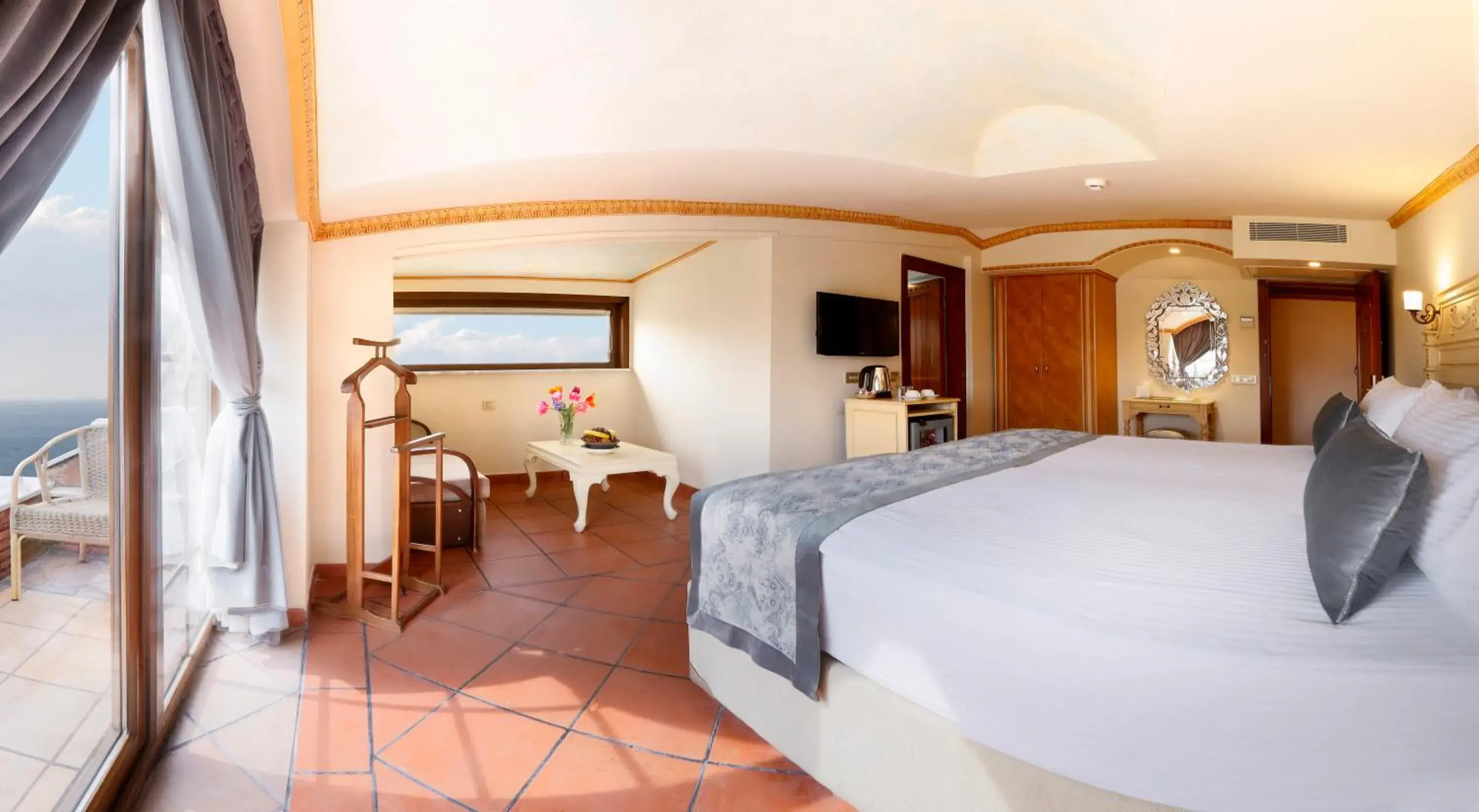 Bed in Sultanahmet Palace Hotel Bed in Sultanahmet Palace Hotel