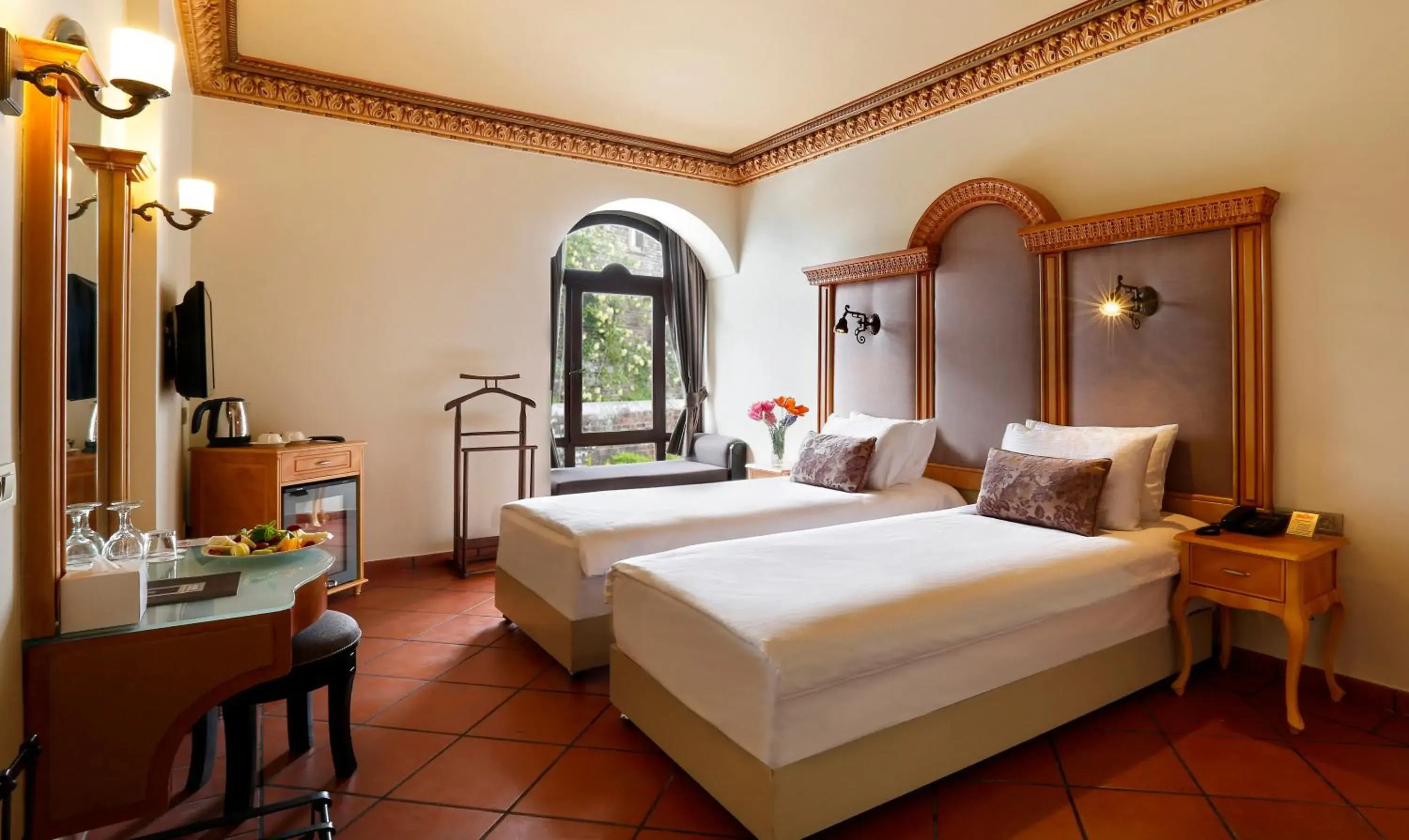 Coffee/tea facilities, Bed in Sultanahmet Palace Hotel Coffee/tea facilities, Bed in Sultanahmet Palace Hotel