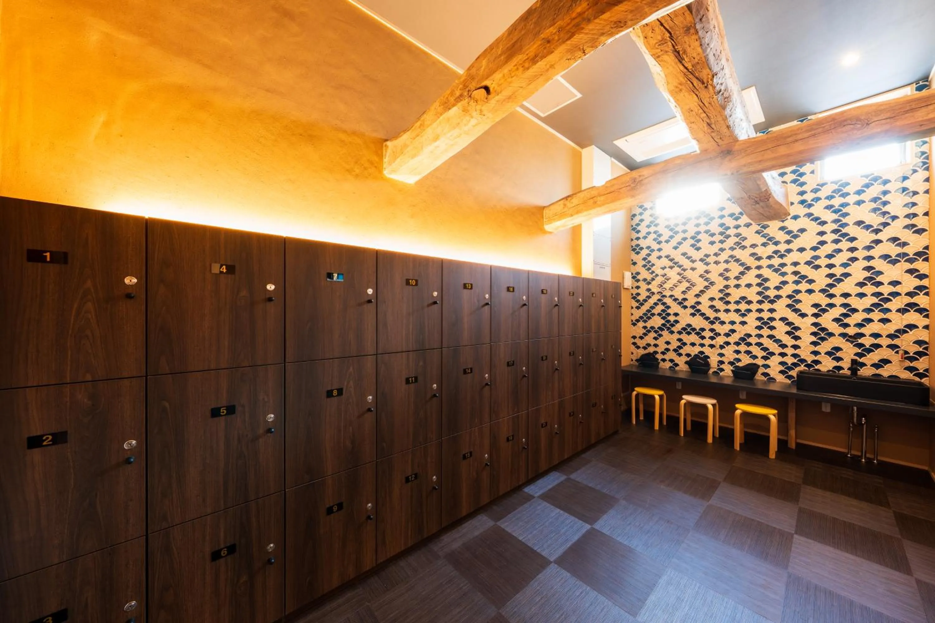 Public Bath in Hotel Meguri