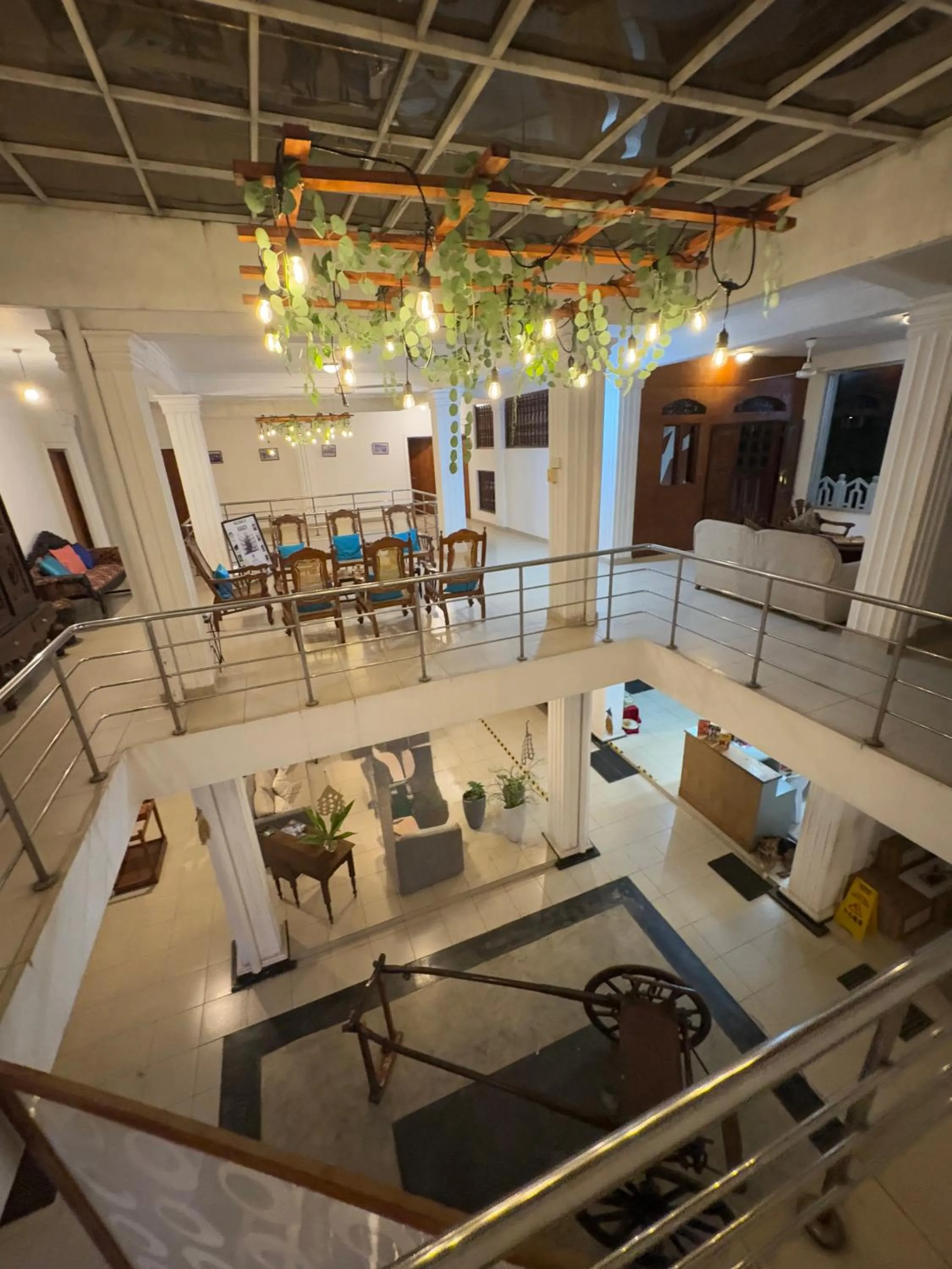 Living room in Paradise Inn