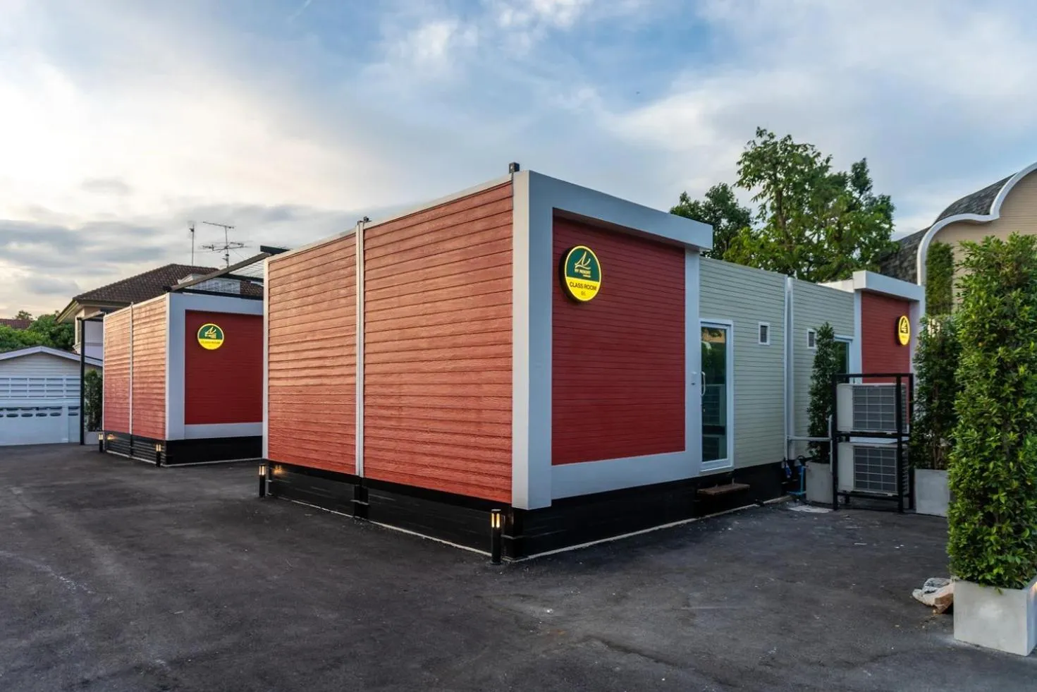 NY Resort Nonthaburi