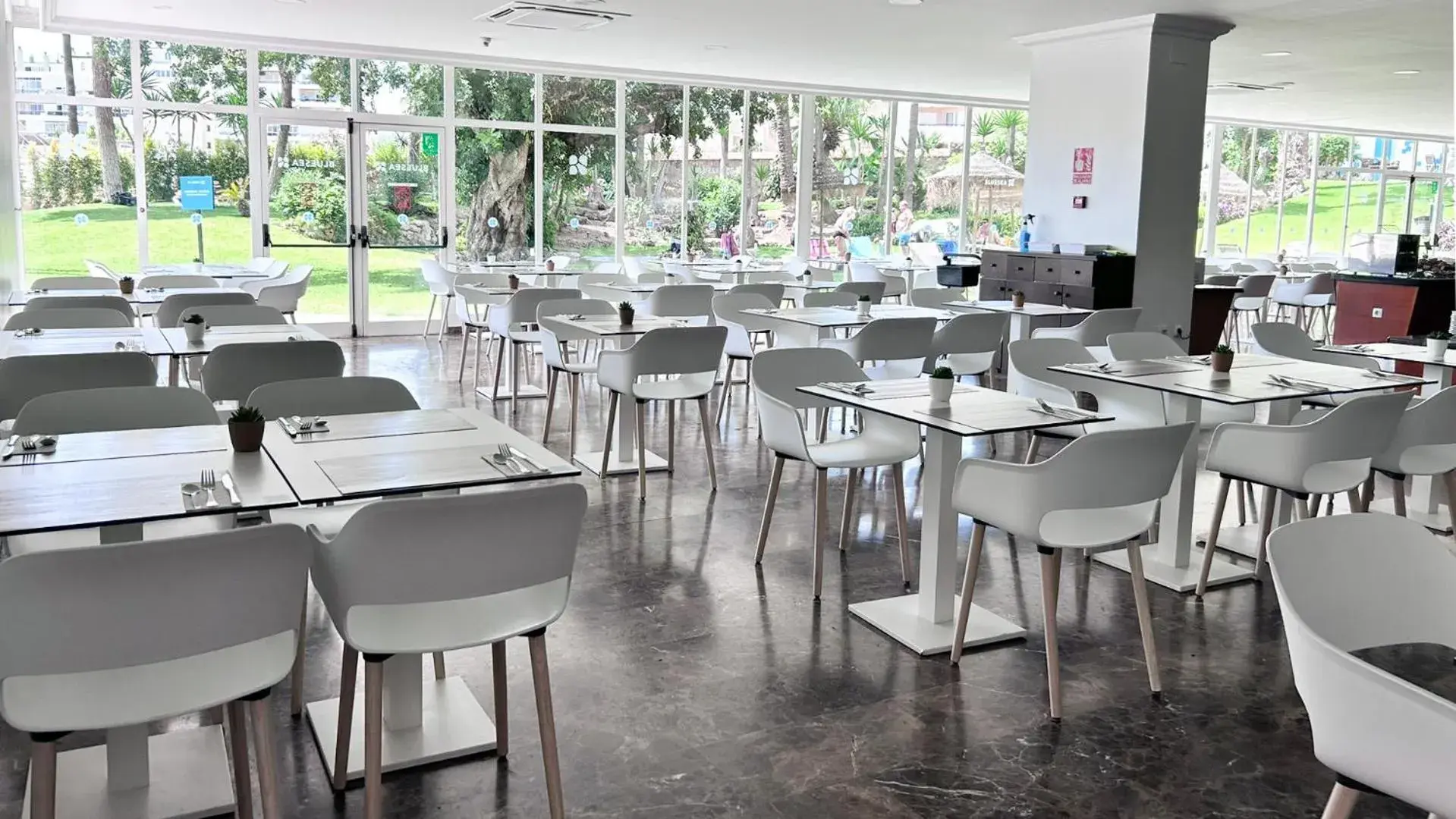 Restaurant/places to eat in BLUESEA Al Andalus Restaurant/places to eat in BLUESEA Al Andalus