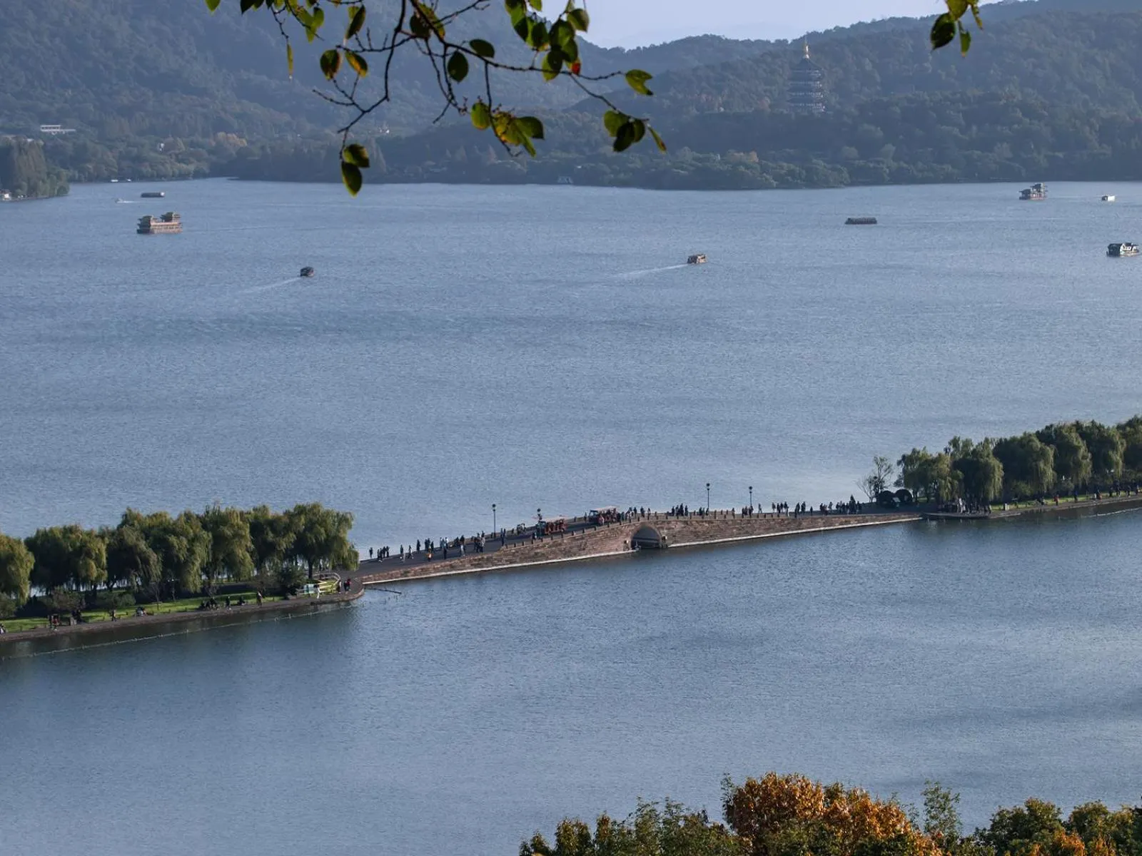 Natural landscape in The Silk Lakehouse, Shangri-La Hangzhou