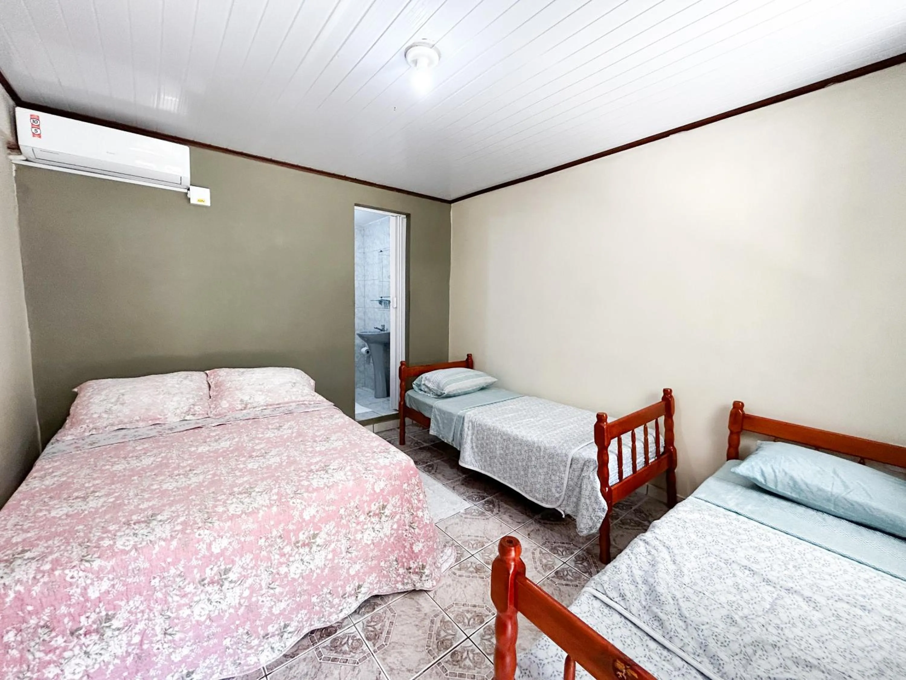 Bed in Pousada Toca da Ilha