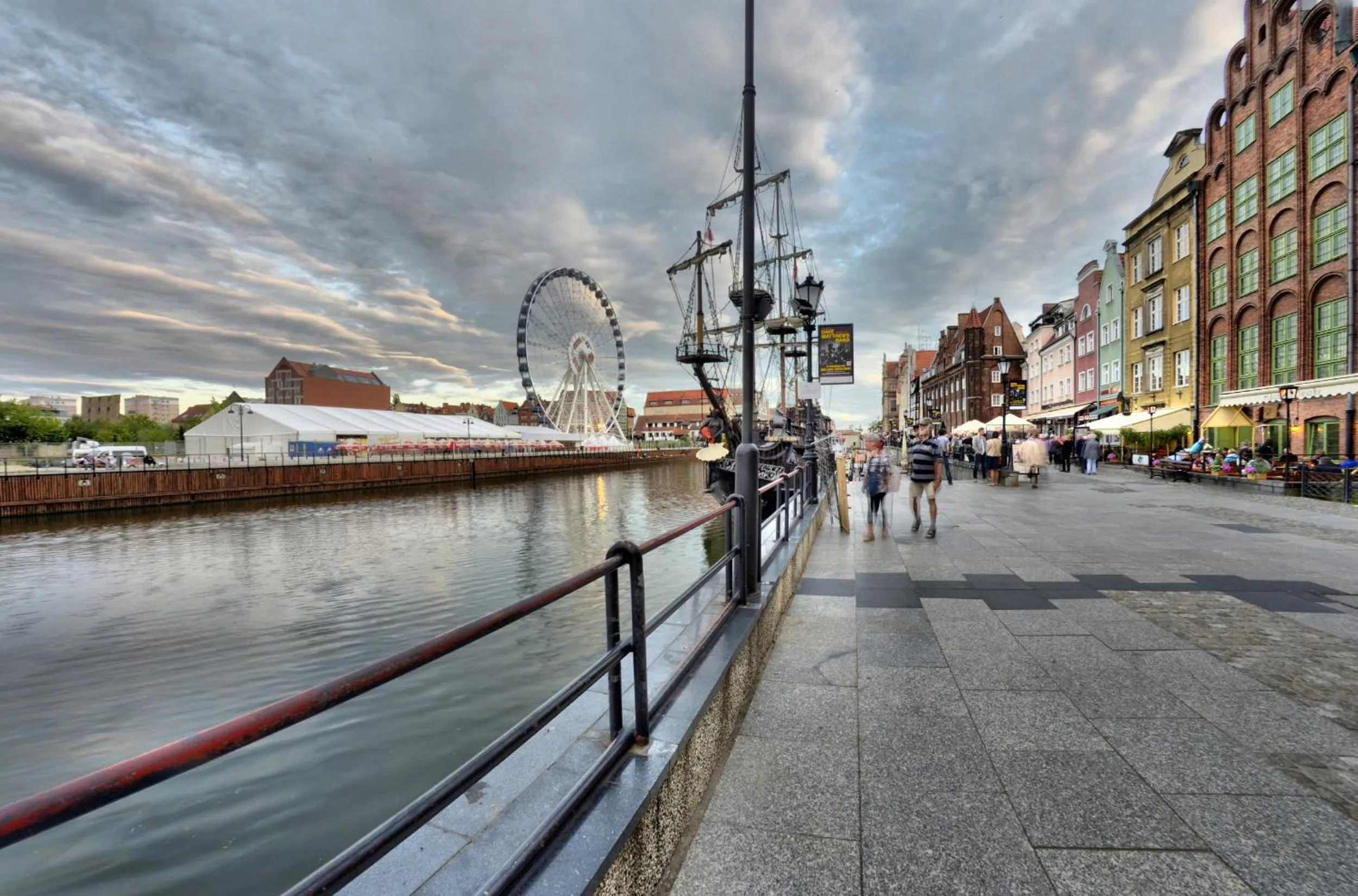 Neighbourhood in Old Town by Welcome Apartment