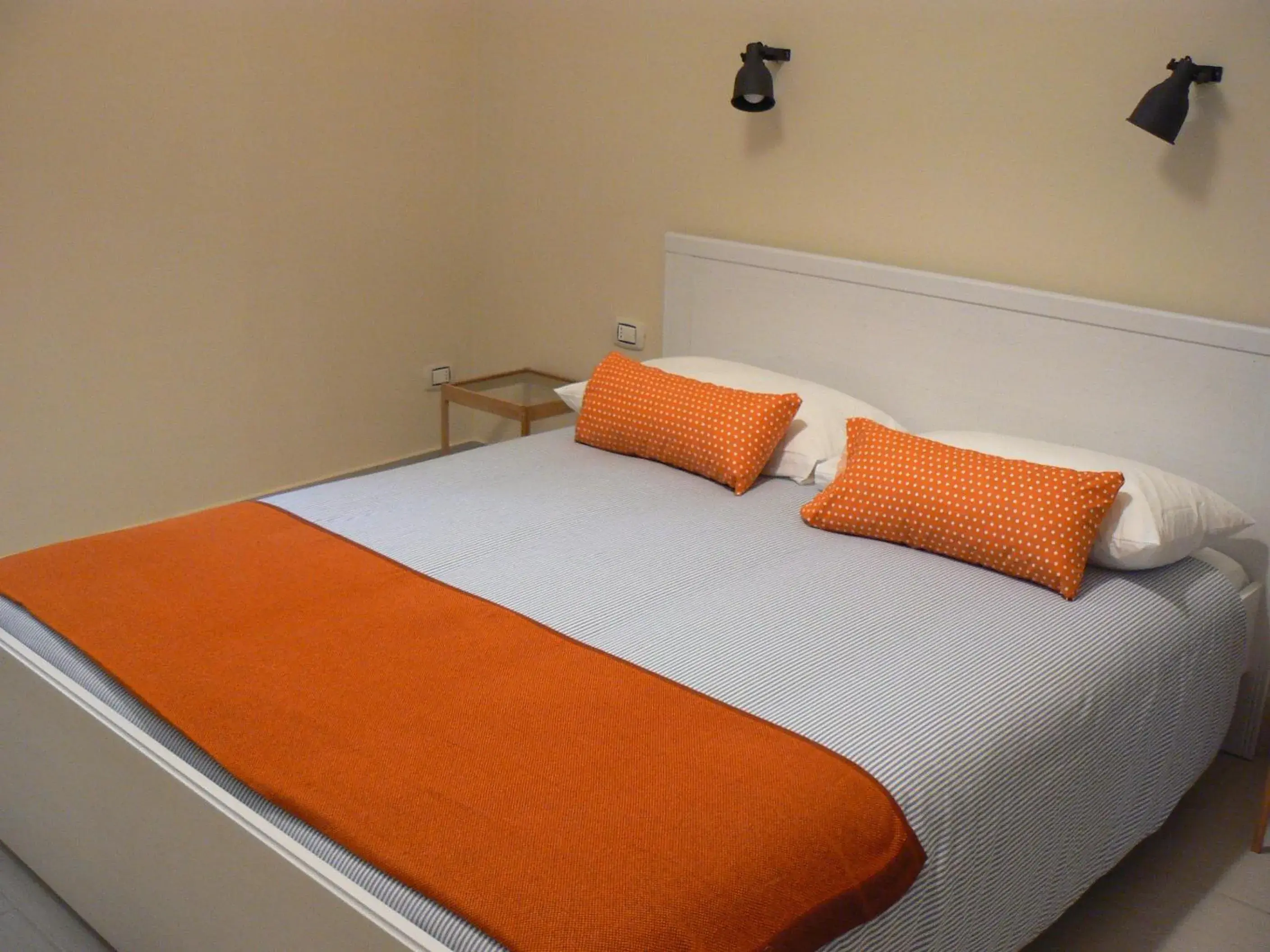 Standard King Room - single occupancy in Cerasella B&B Standard King Room - single occupancy in Cerasella B&B