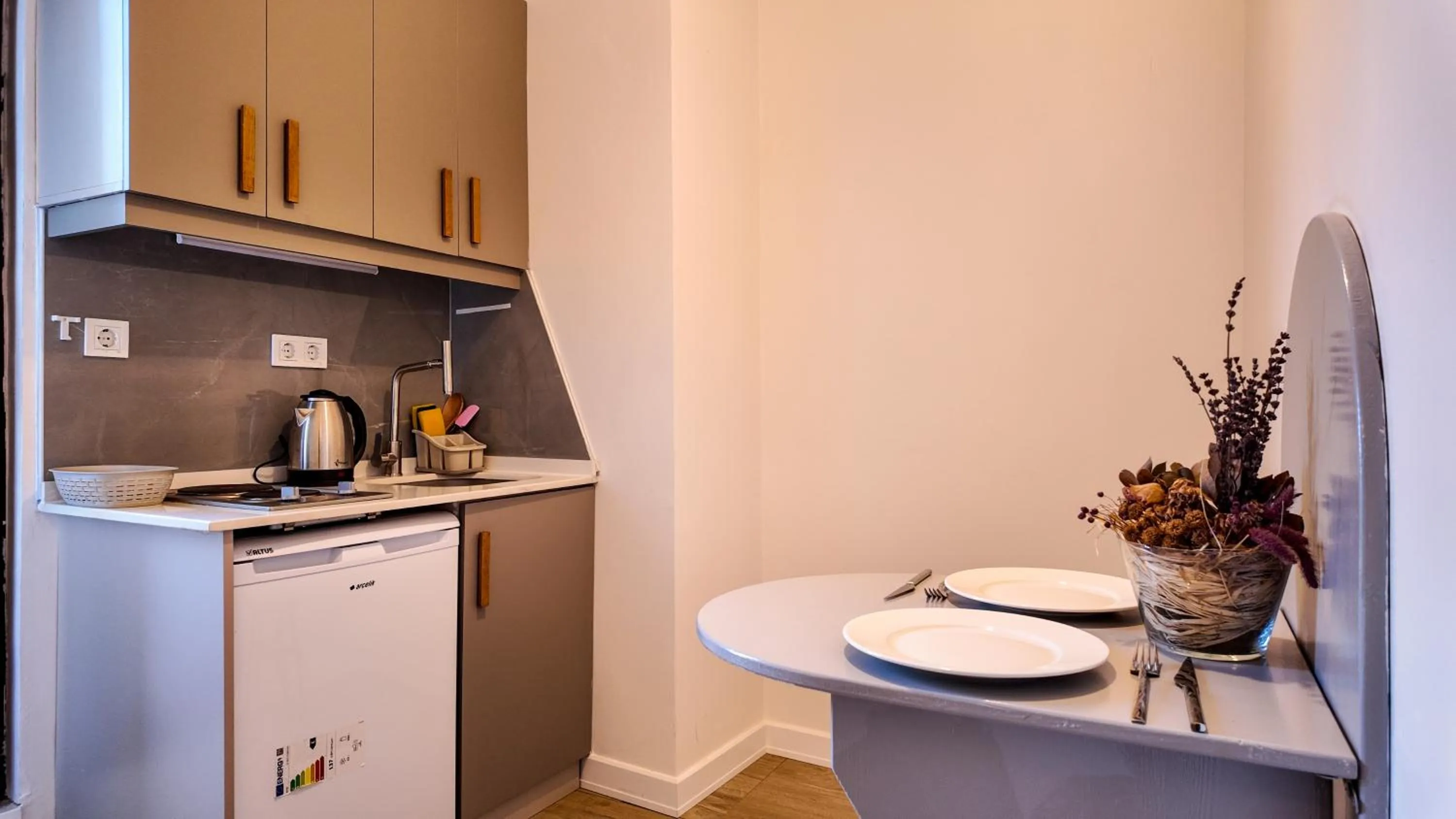 Coffee/tea facilities in Agion Living Taksim Cihangir