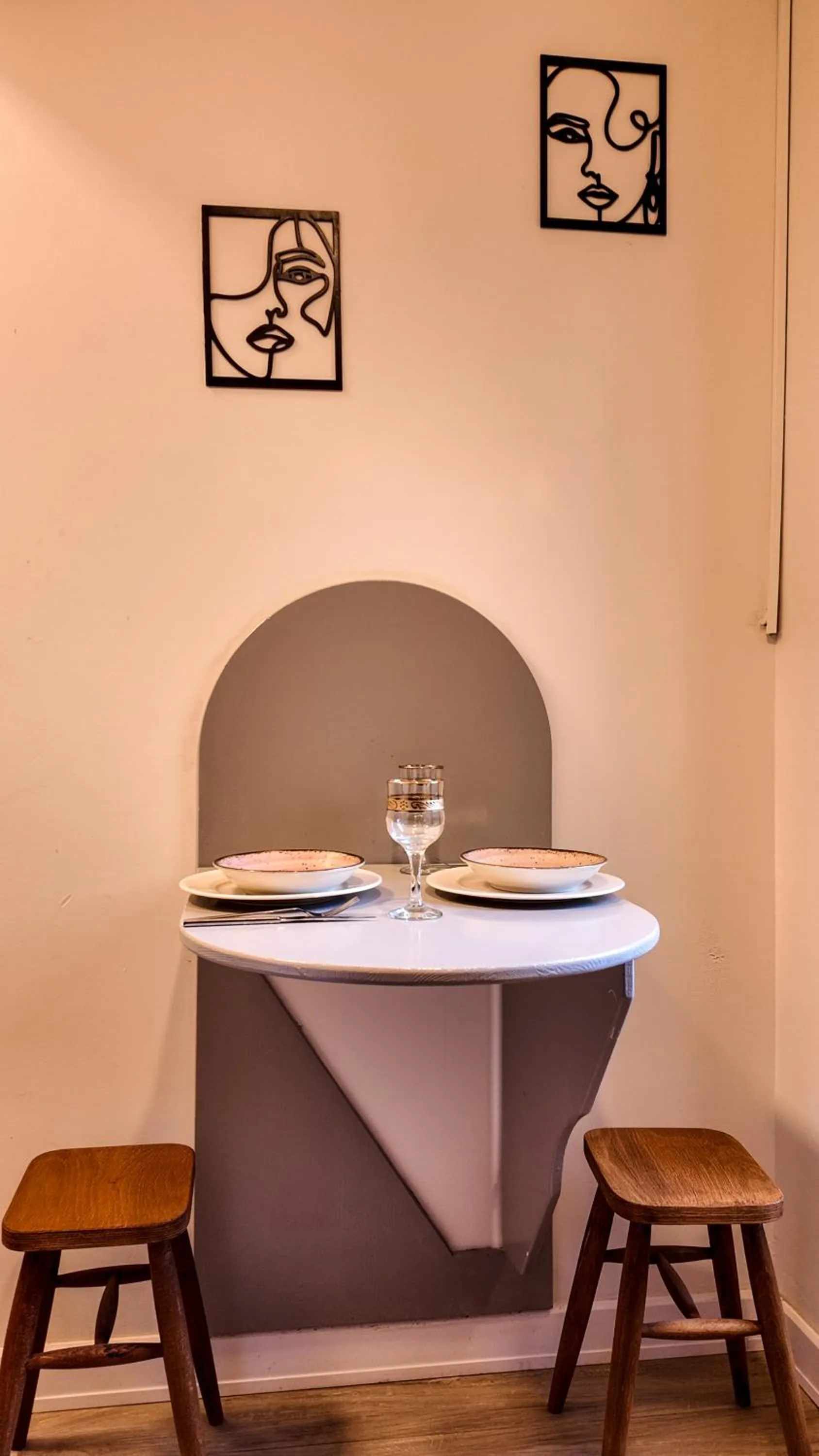 Dining area in Agion Living Taksim Cihangir